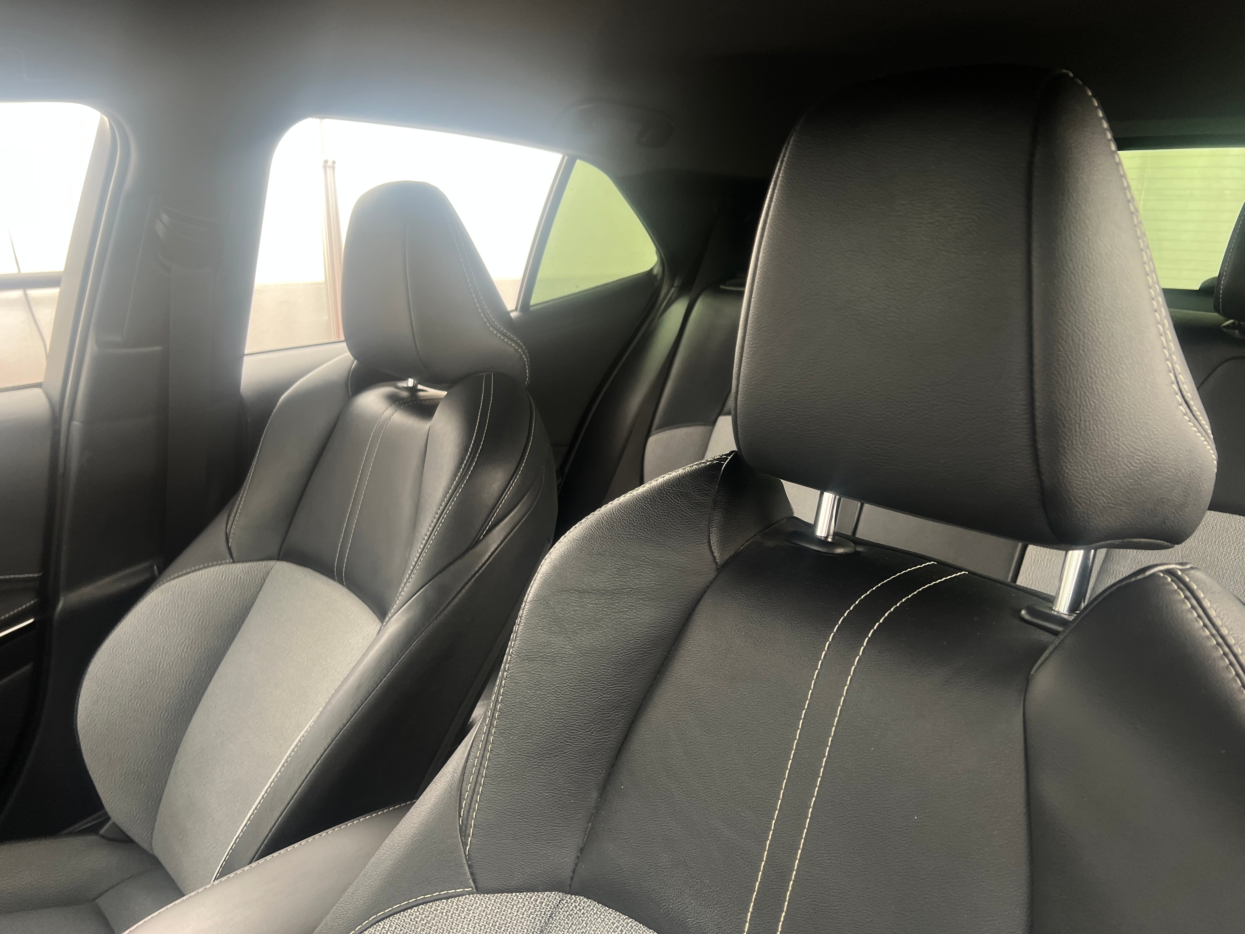 2019 Toyota Corolla XSE 2