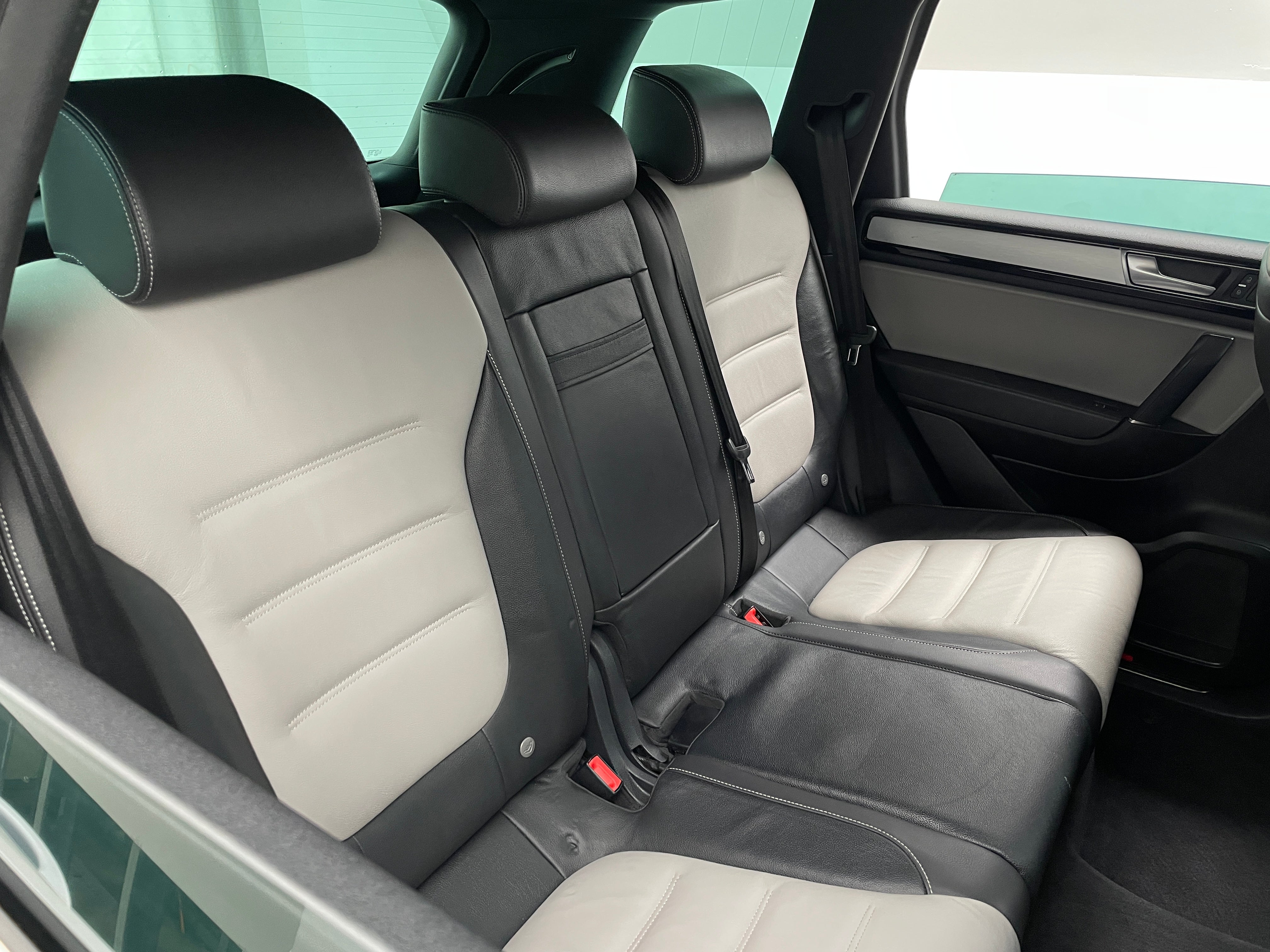 2017 Volkswagen Touareg Wolfsburg Edition 6