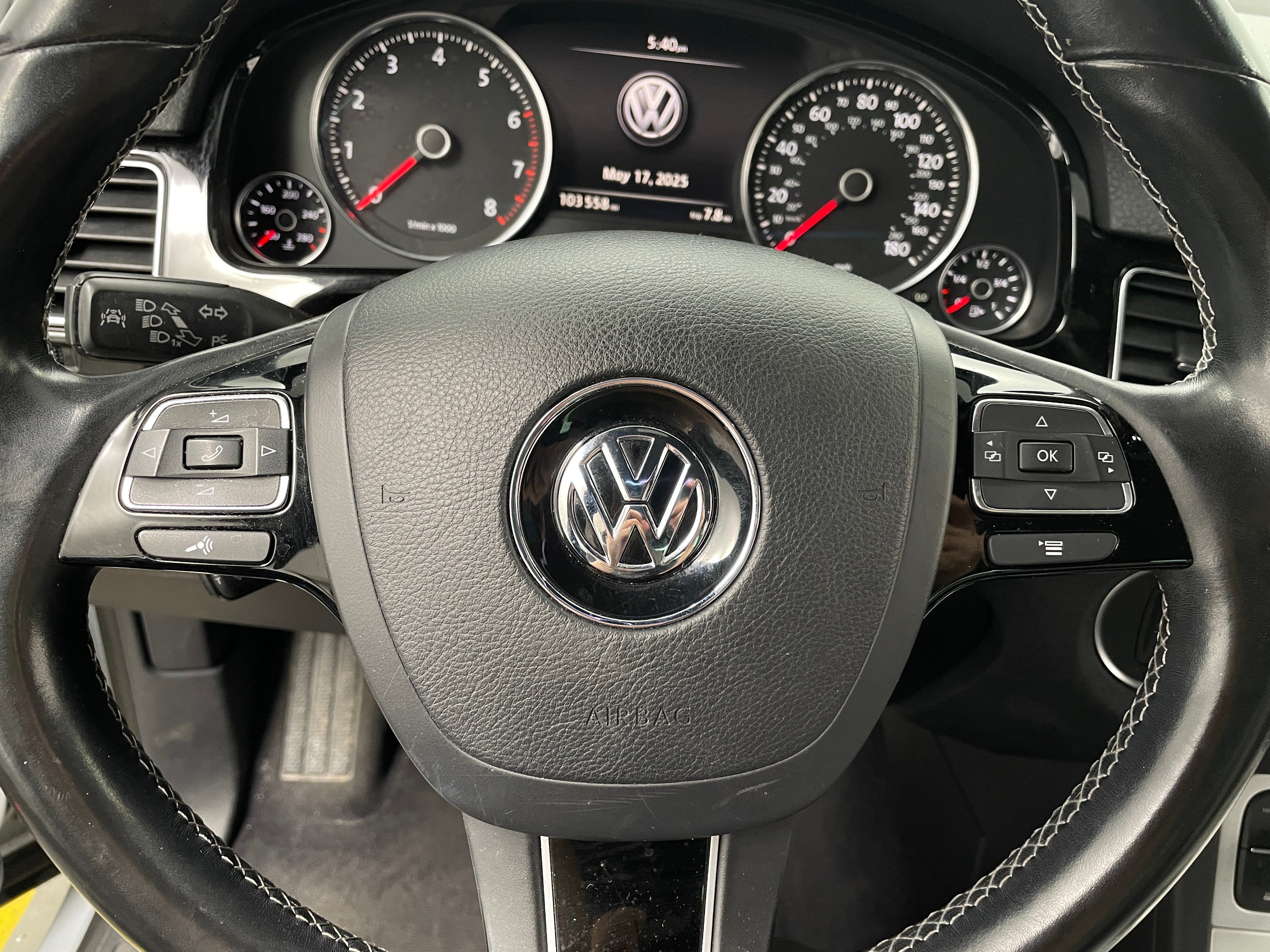 2017 Volkswagen Touareg Wolfsburg Edition 5
