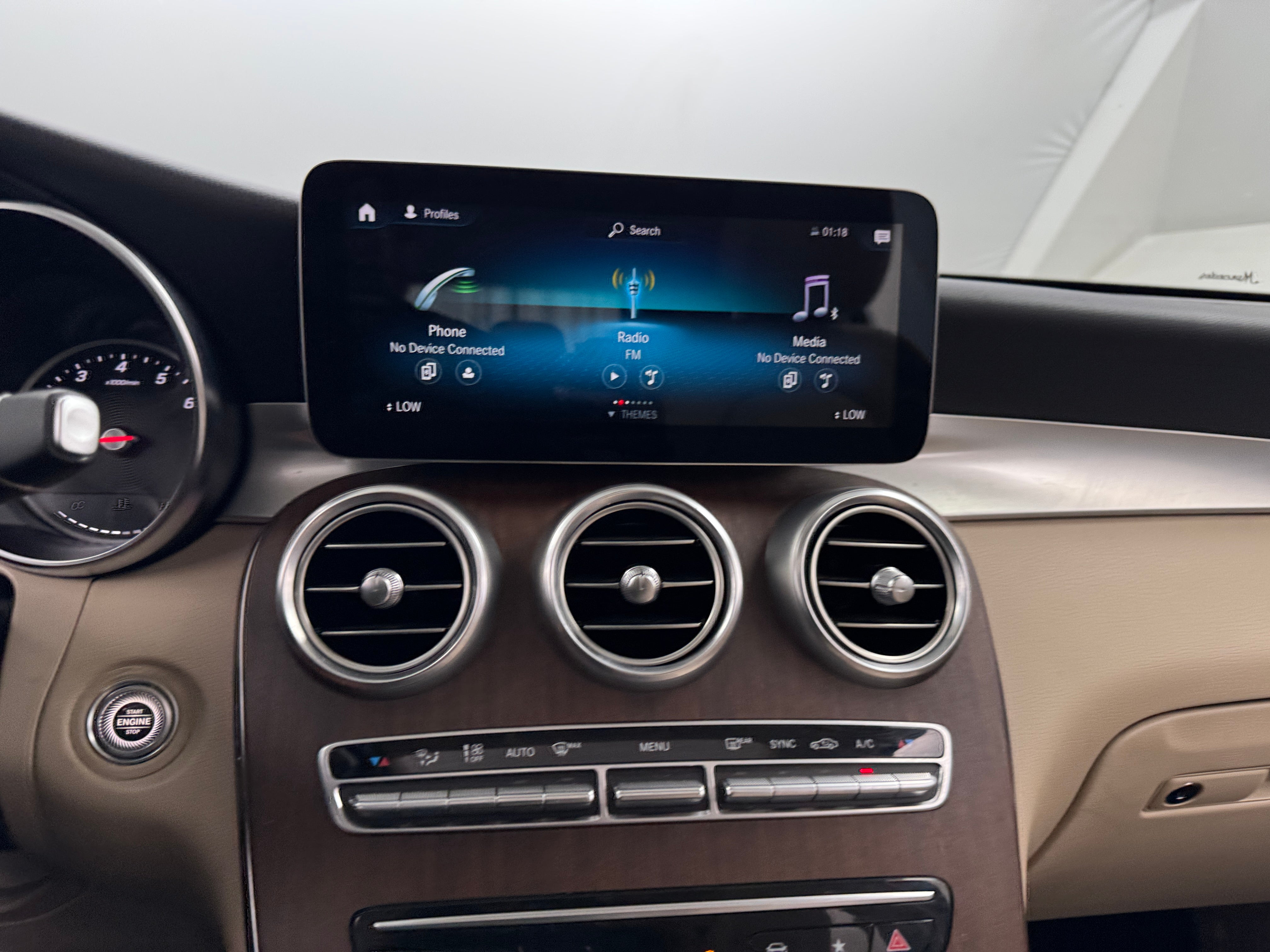 2020 Mercedes-Benz GLC 300 3