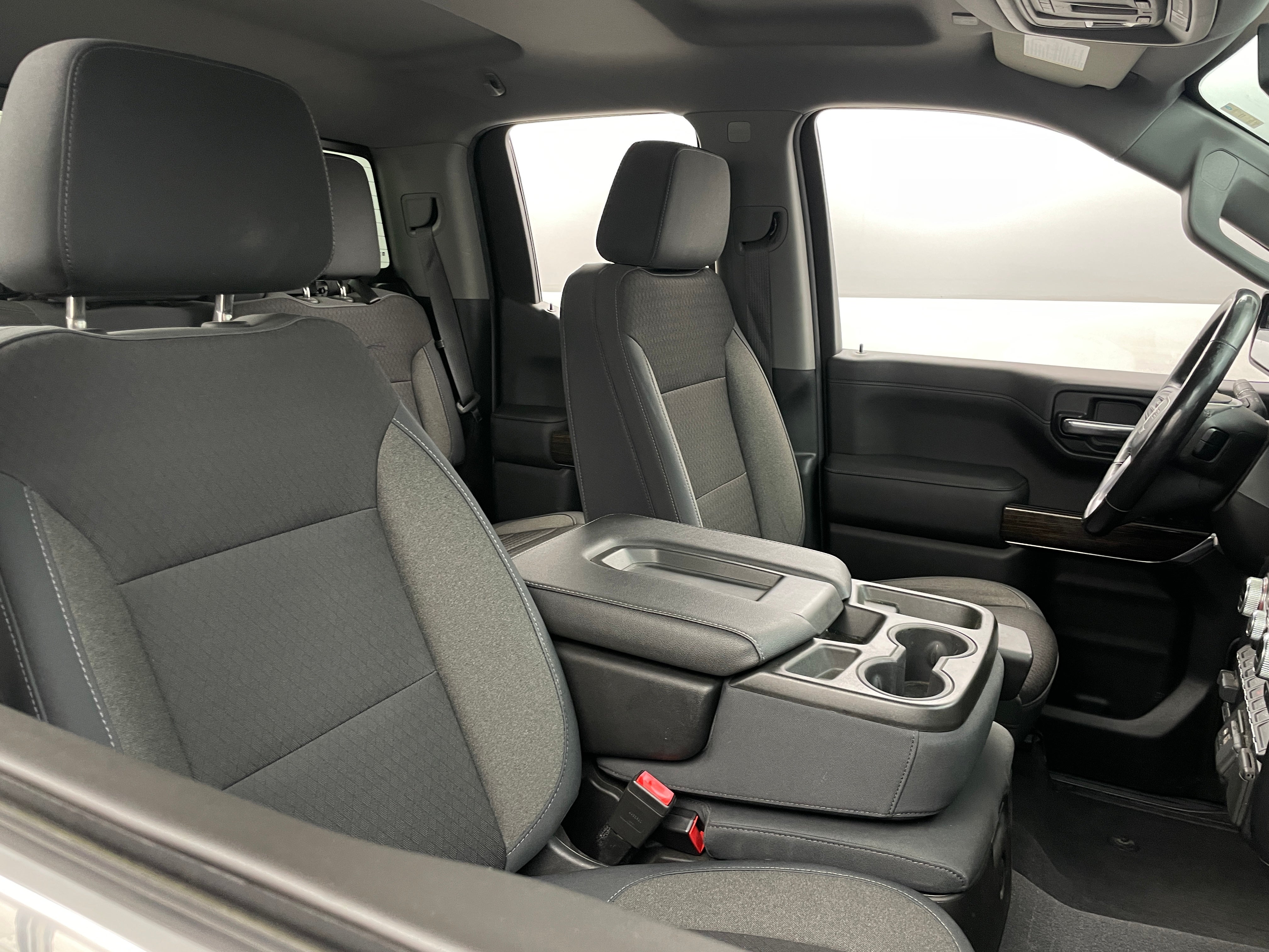 2019 GMC Sierra 1500 SLE 2