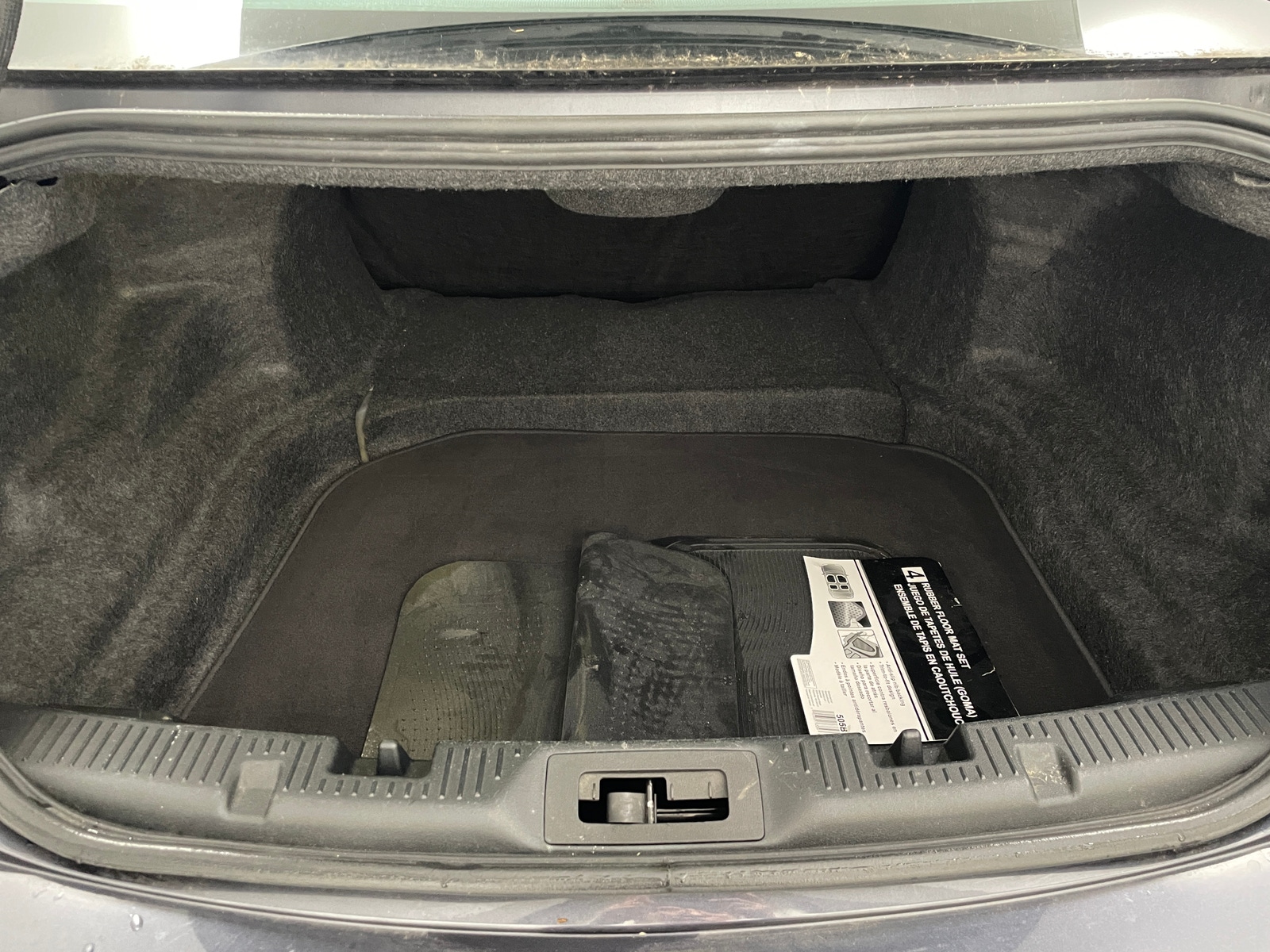 Thumbnail: 2014 Lincoln MKS - 6