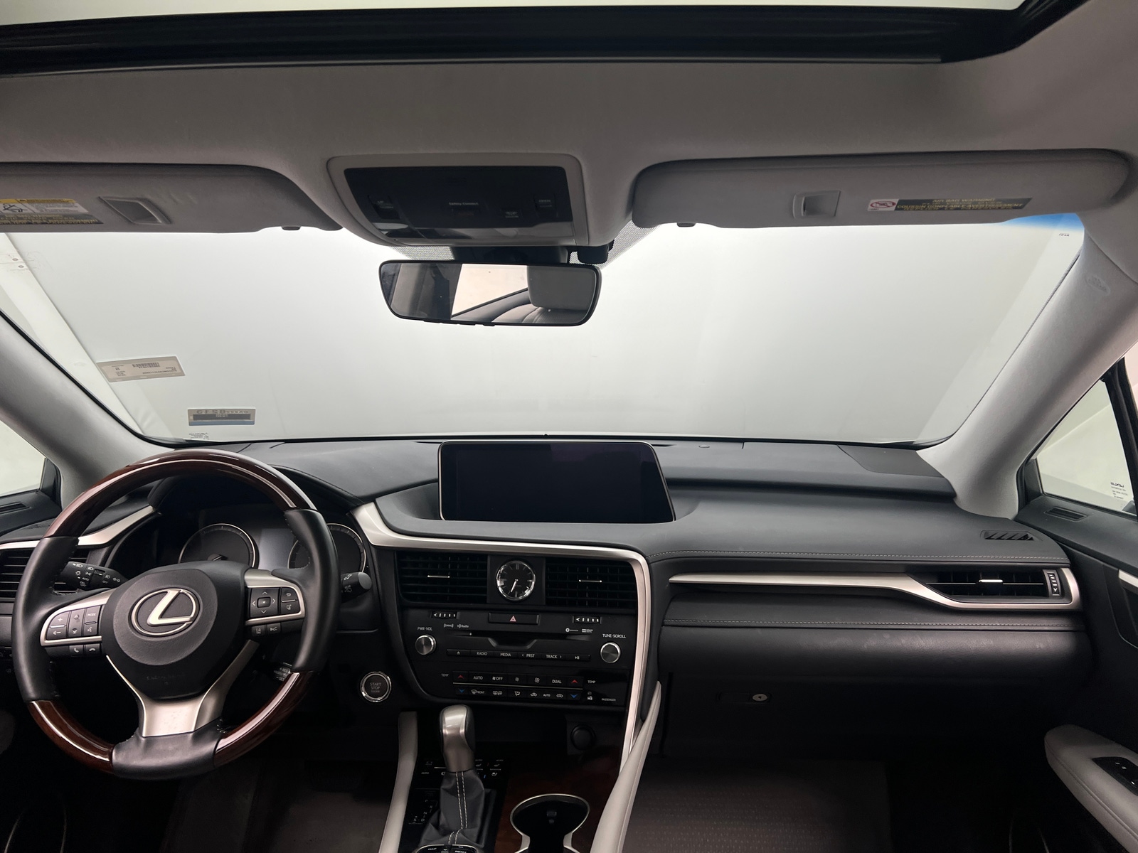 Thumbnail: 2018 Lexus RX - 2