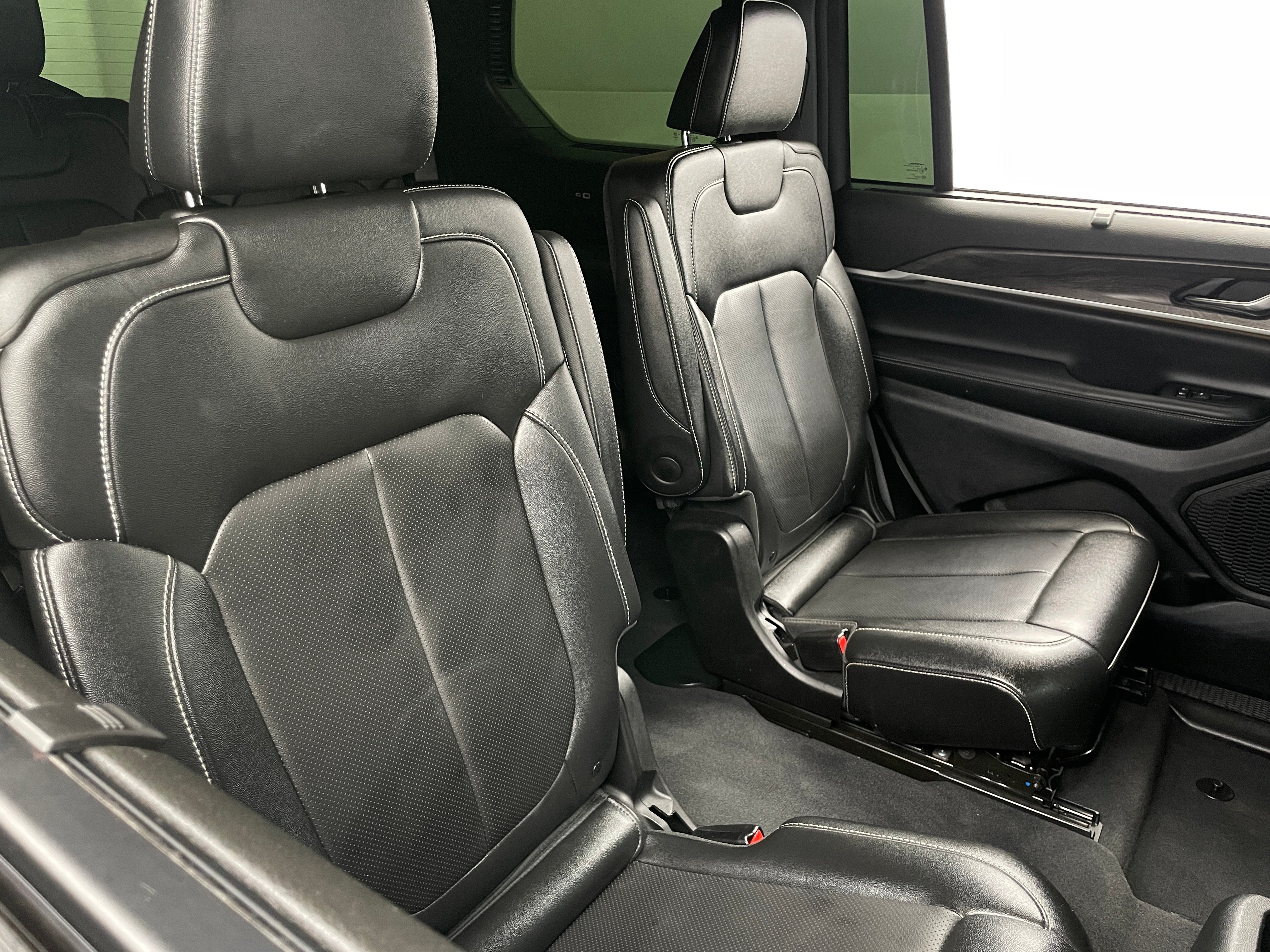 2024 Jeep Grand Cherokee L Limited Edition 5