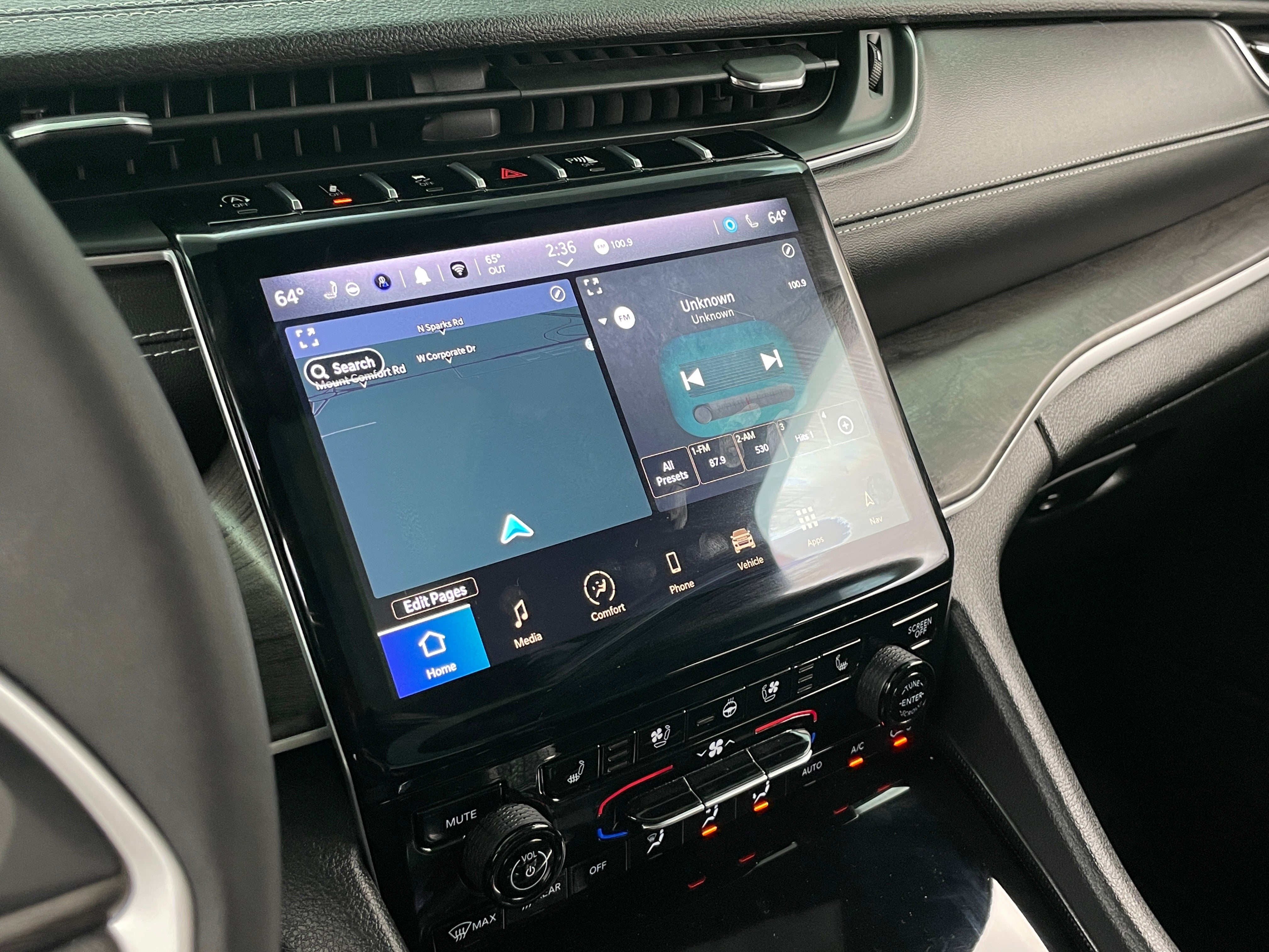 2024 Jeep Grand Cherokee L Limited Edition 3