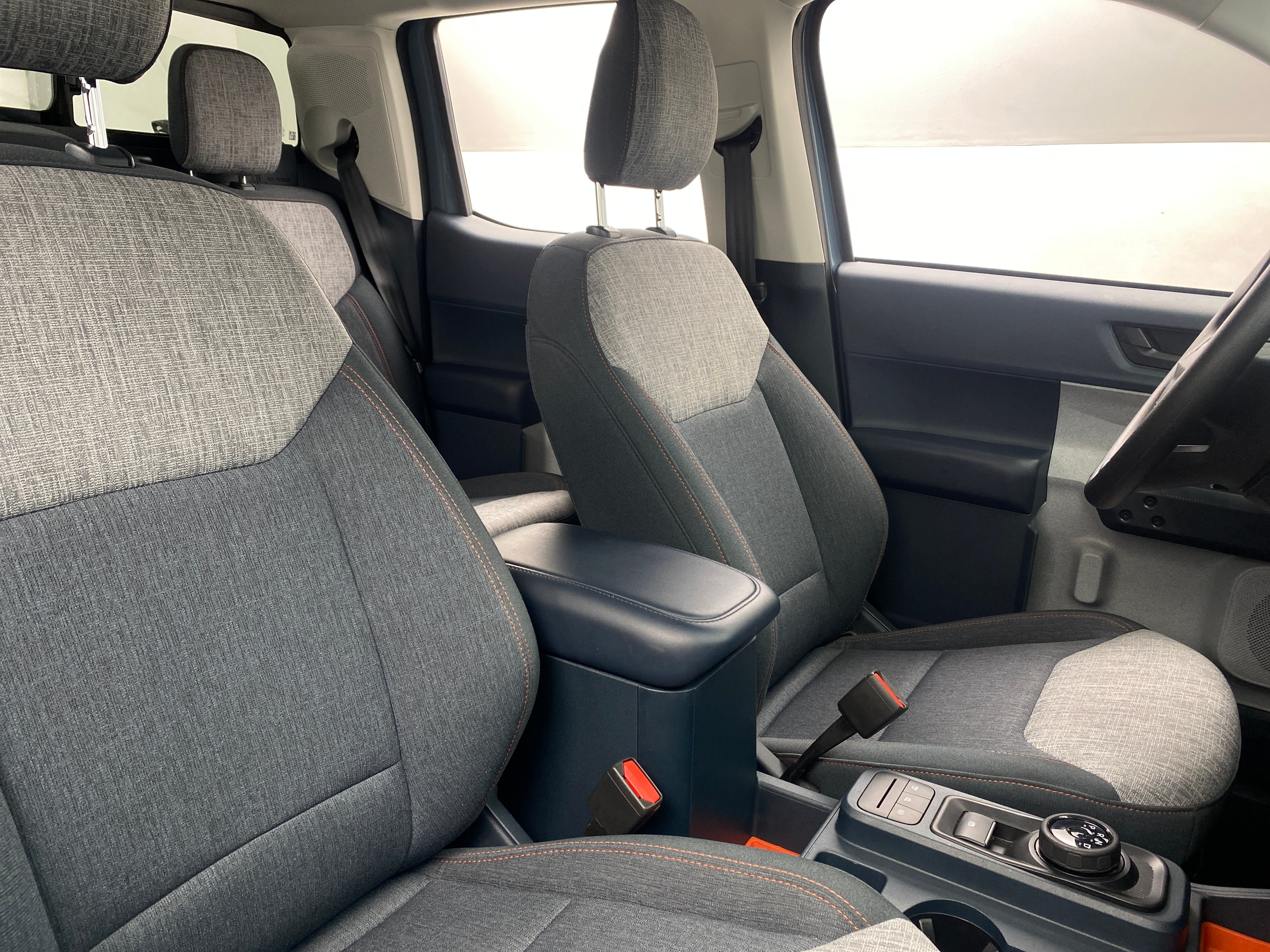 2022 Ford Maverick XLT 2