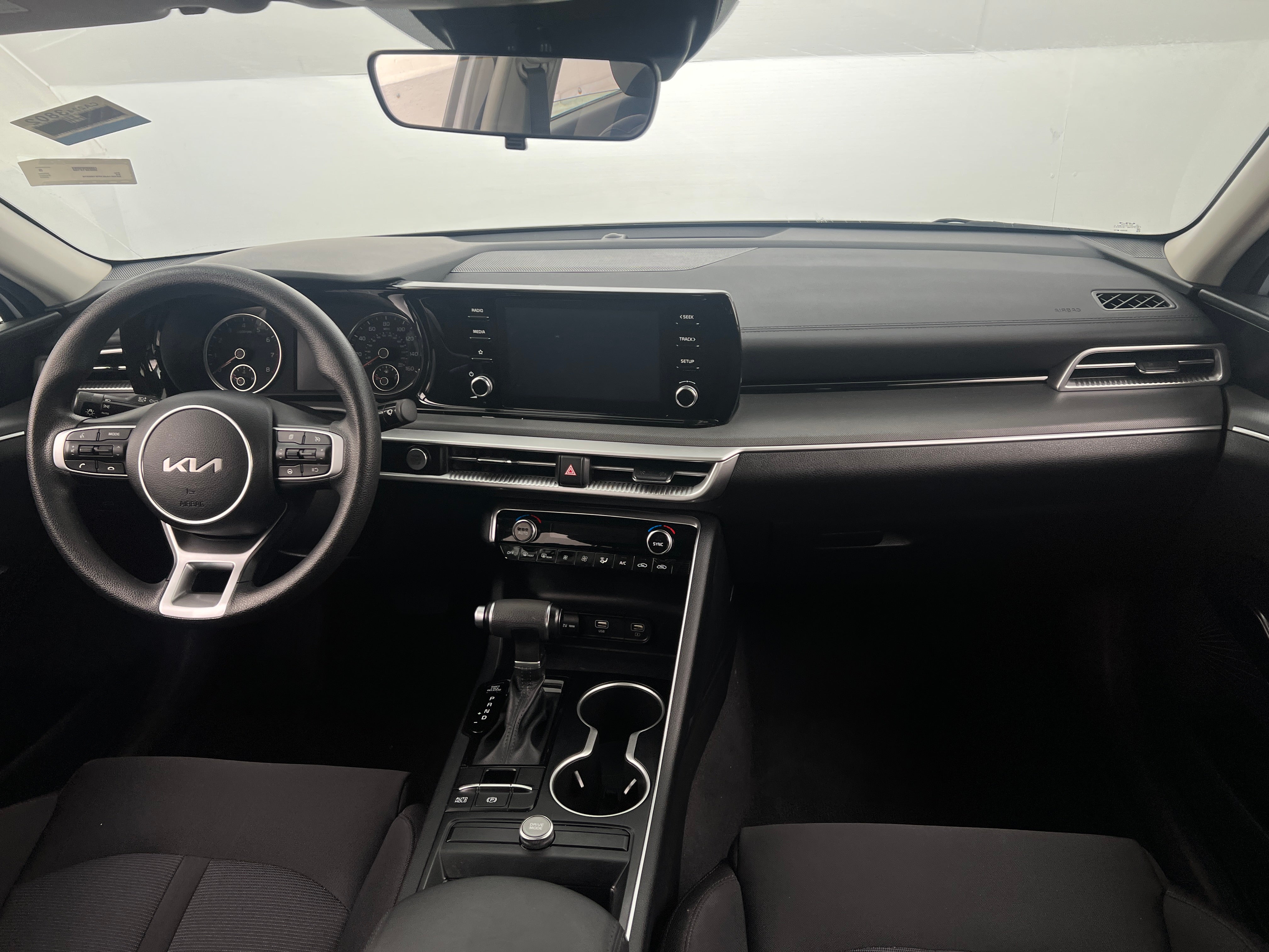 2023 Kia K5 LXS 3