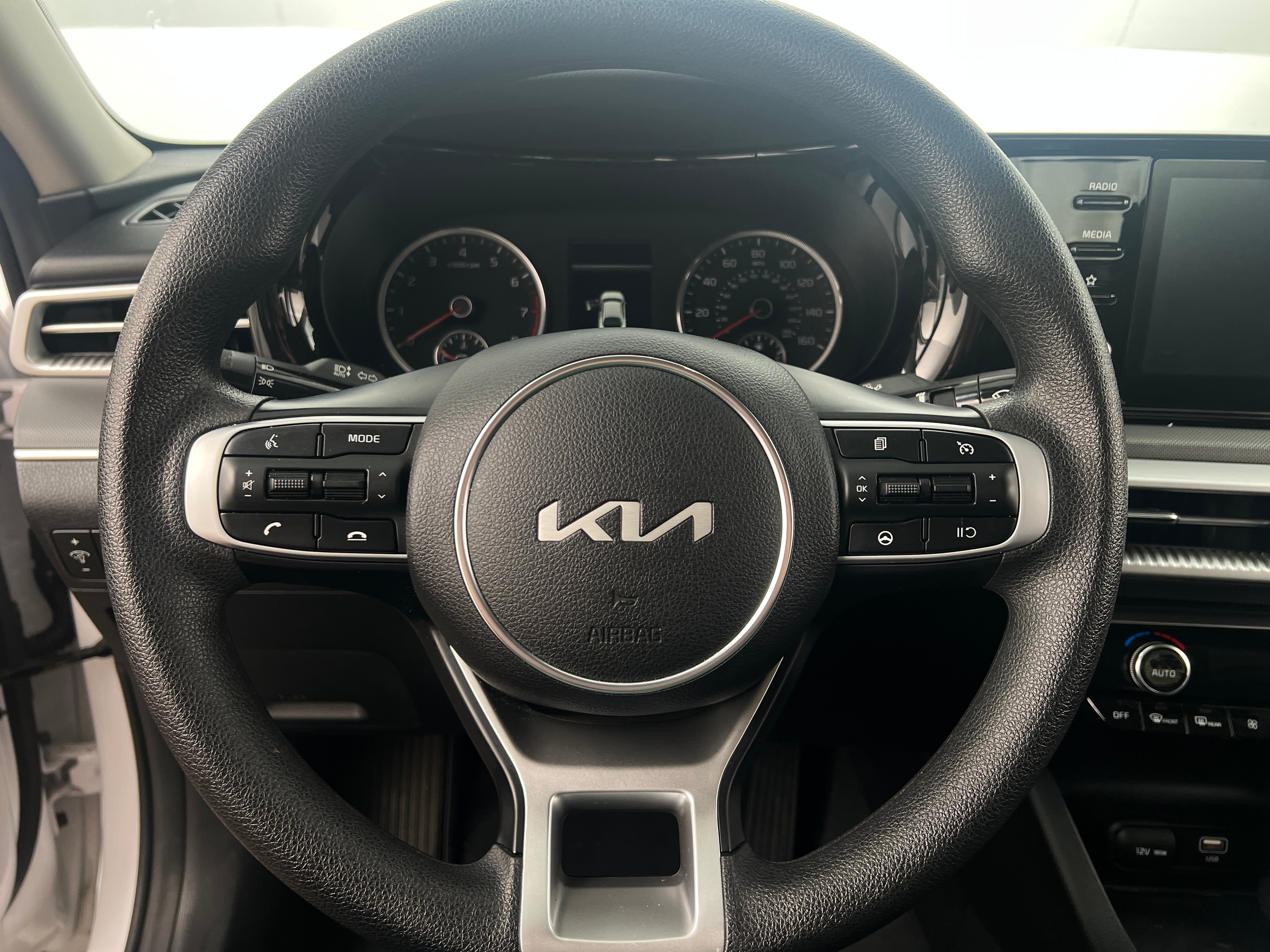 2023 Kia K5 LXS 5