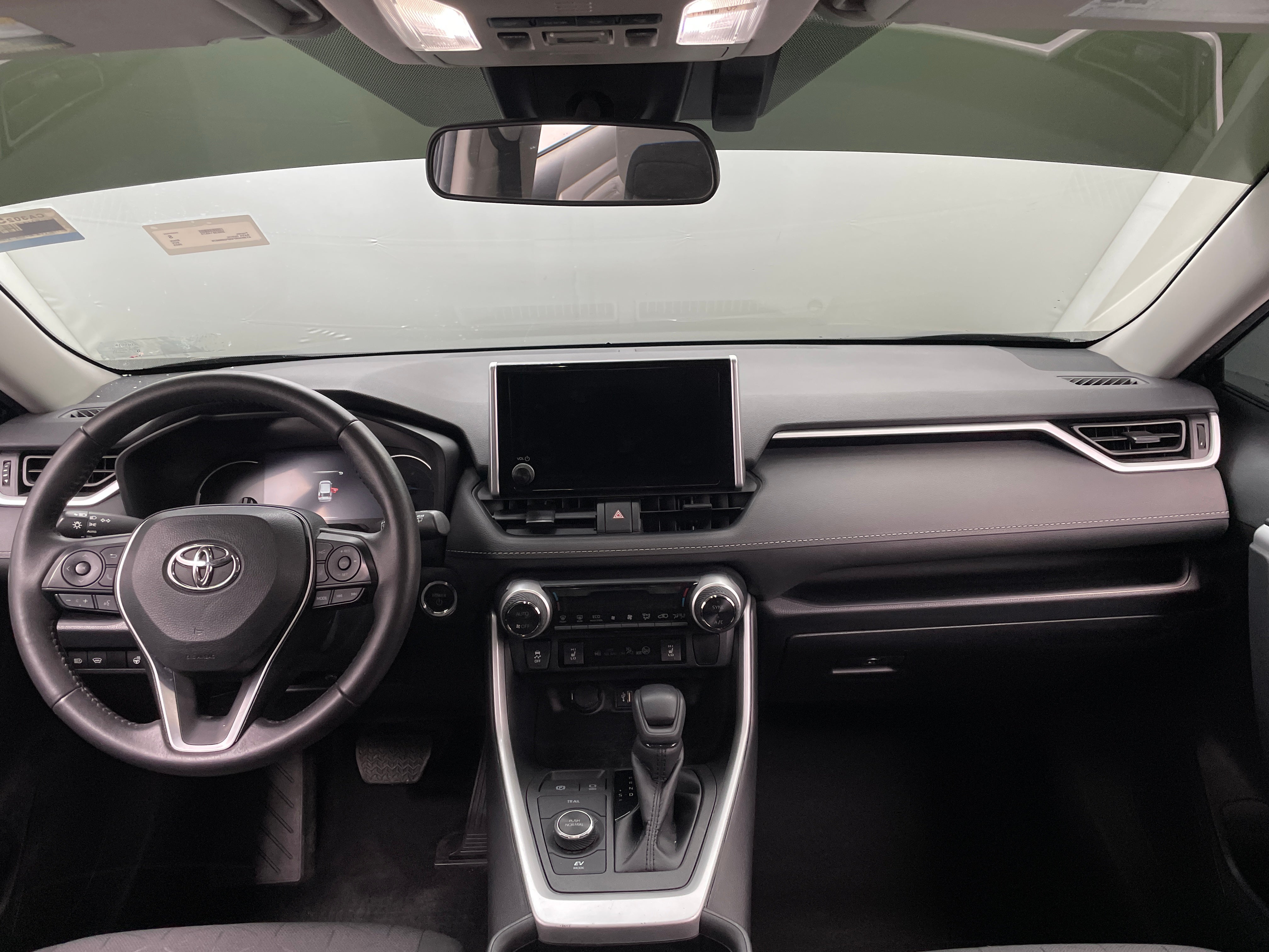 Thumbnail: 2023 Toyota RAV4 - 3