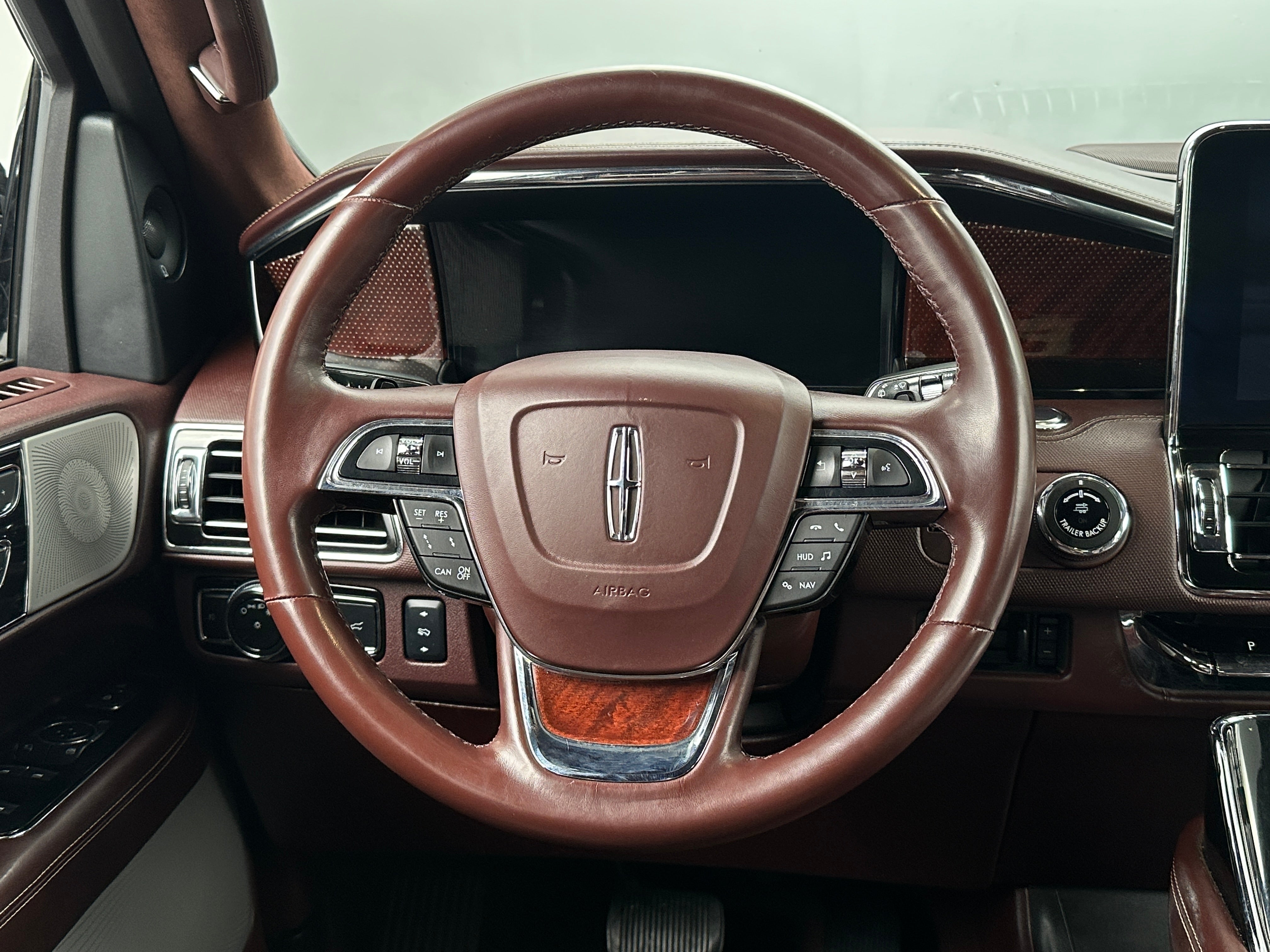2018 Lincoln Navigator Black Label 4