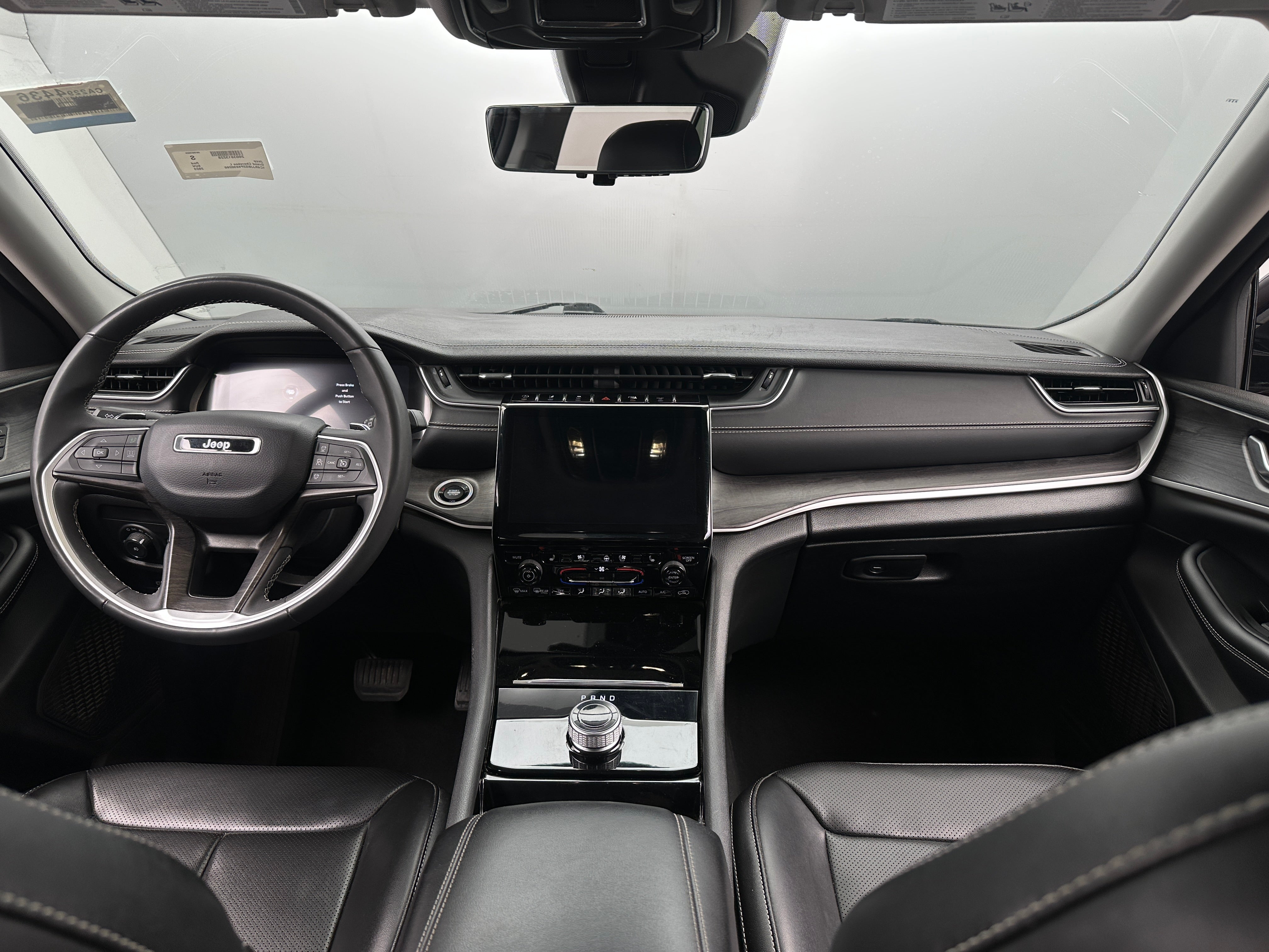 2023 Jeep Grand Cherokee L Limited Edition 2