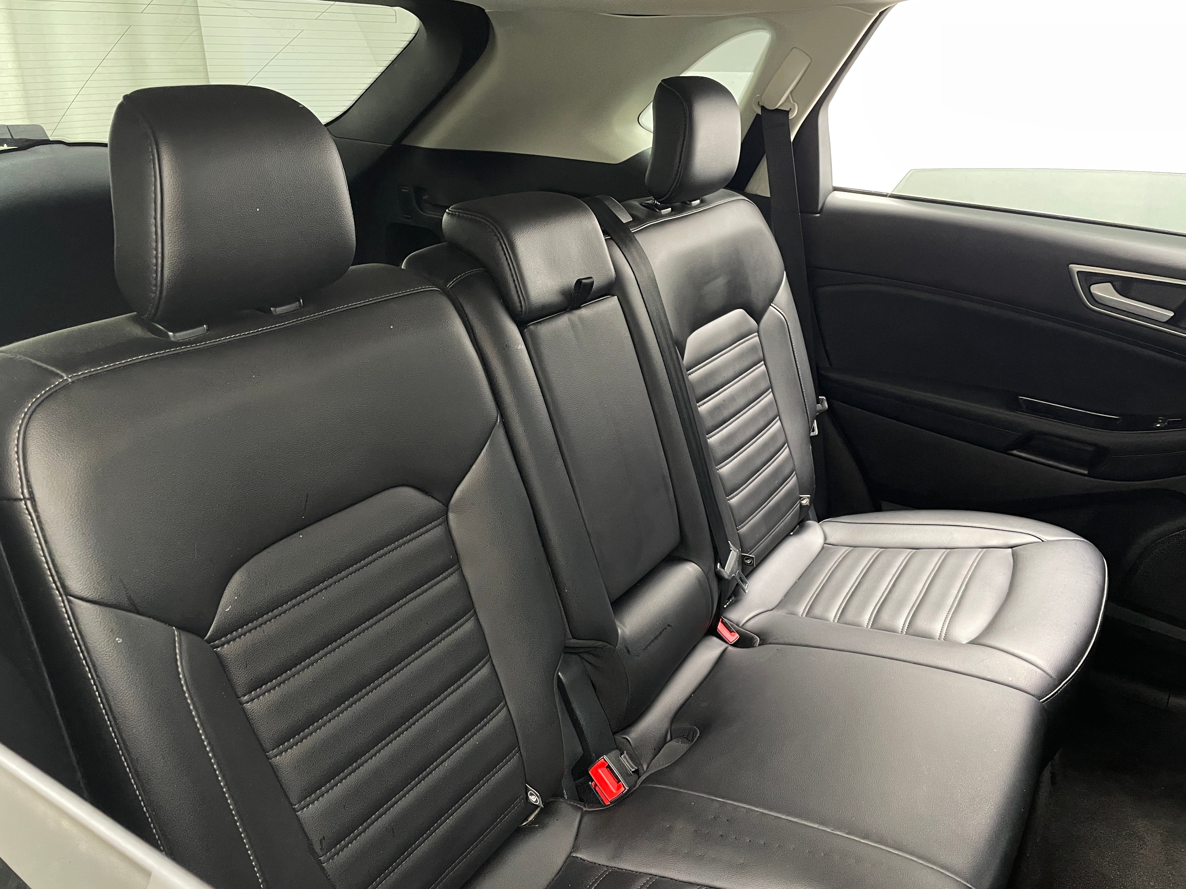 2020 Ford Edge SEL 5