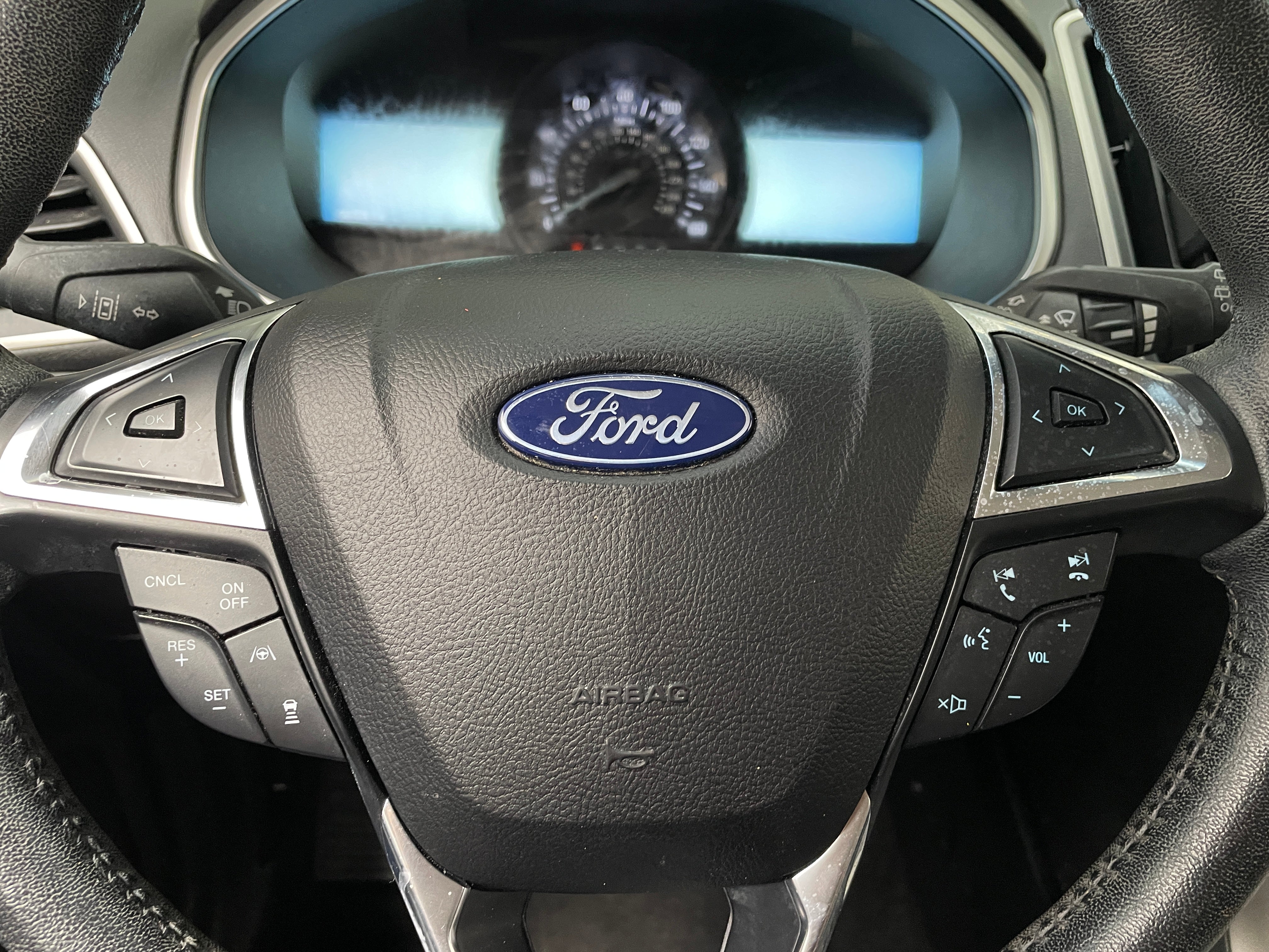 2020 Ford Edge SEL 4