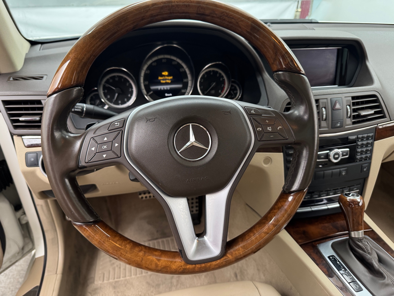 Thumbnail: 2013 Mercedes-Benz E-Class - 3