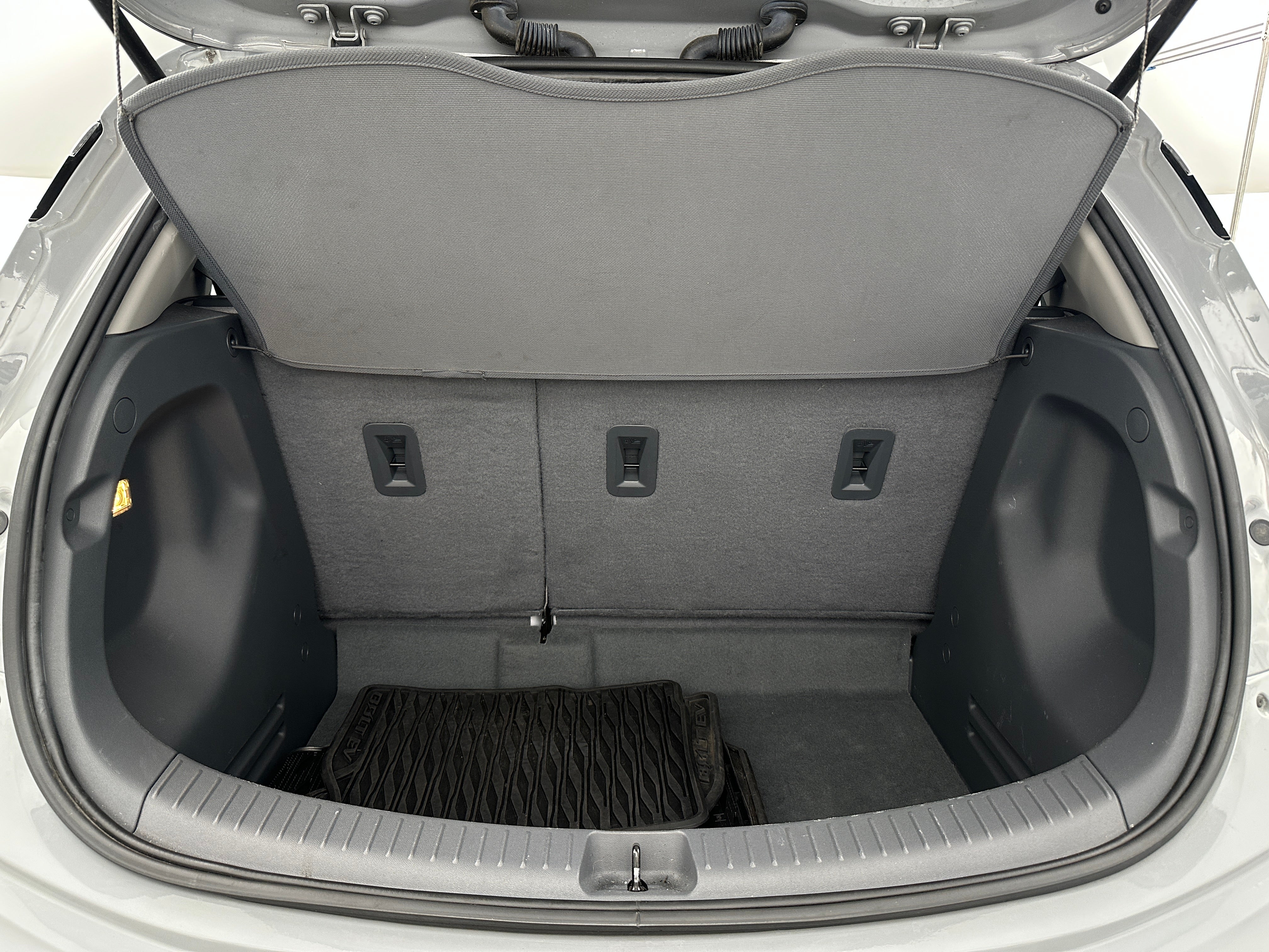 Thumbnail: 2021 Chevrolet Bolt EV - 7