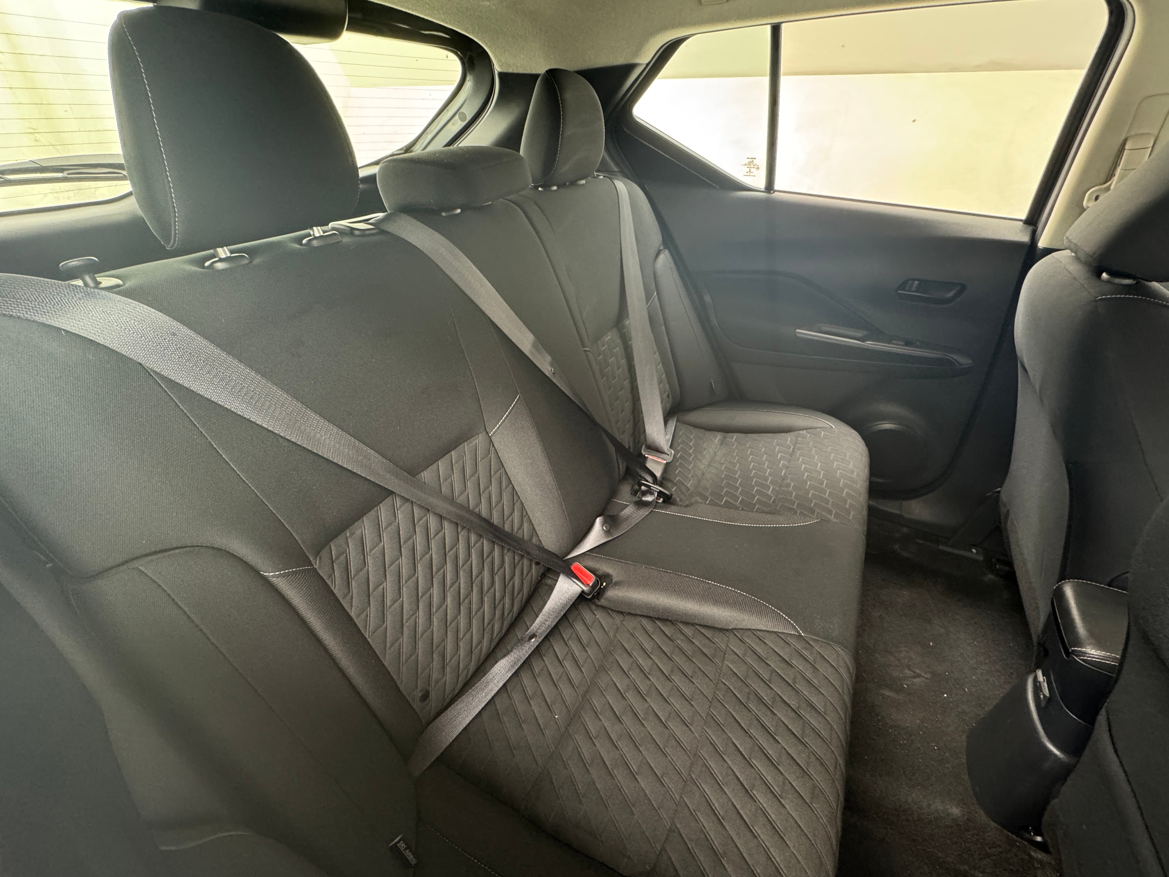 2021 Nissan Kicks S 6