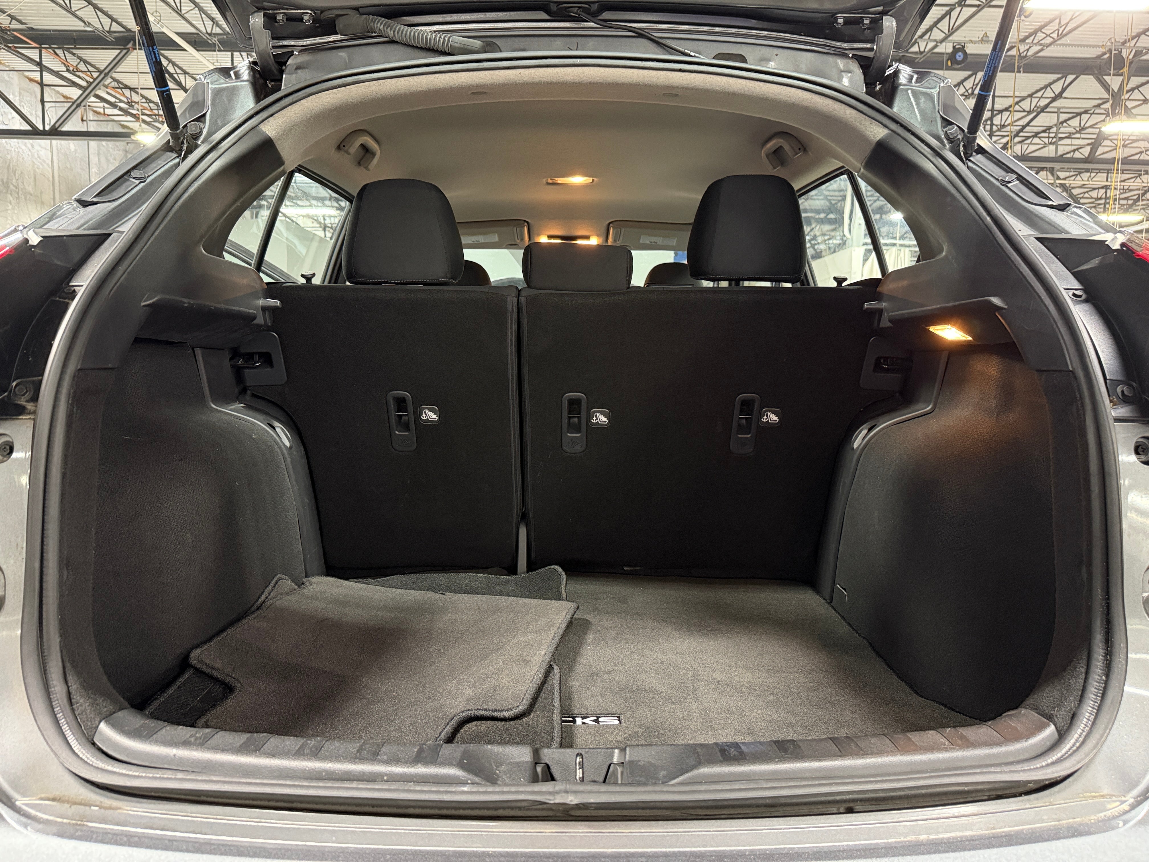 2021 Nissan Kicks S 7