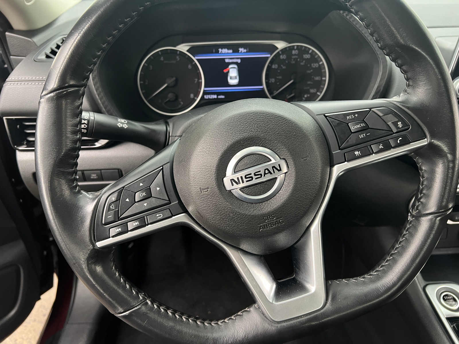 Thumbnail: 2022 Nissan Sentra - 5