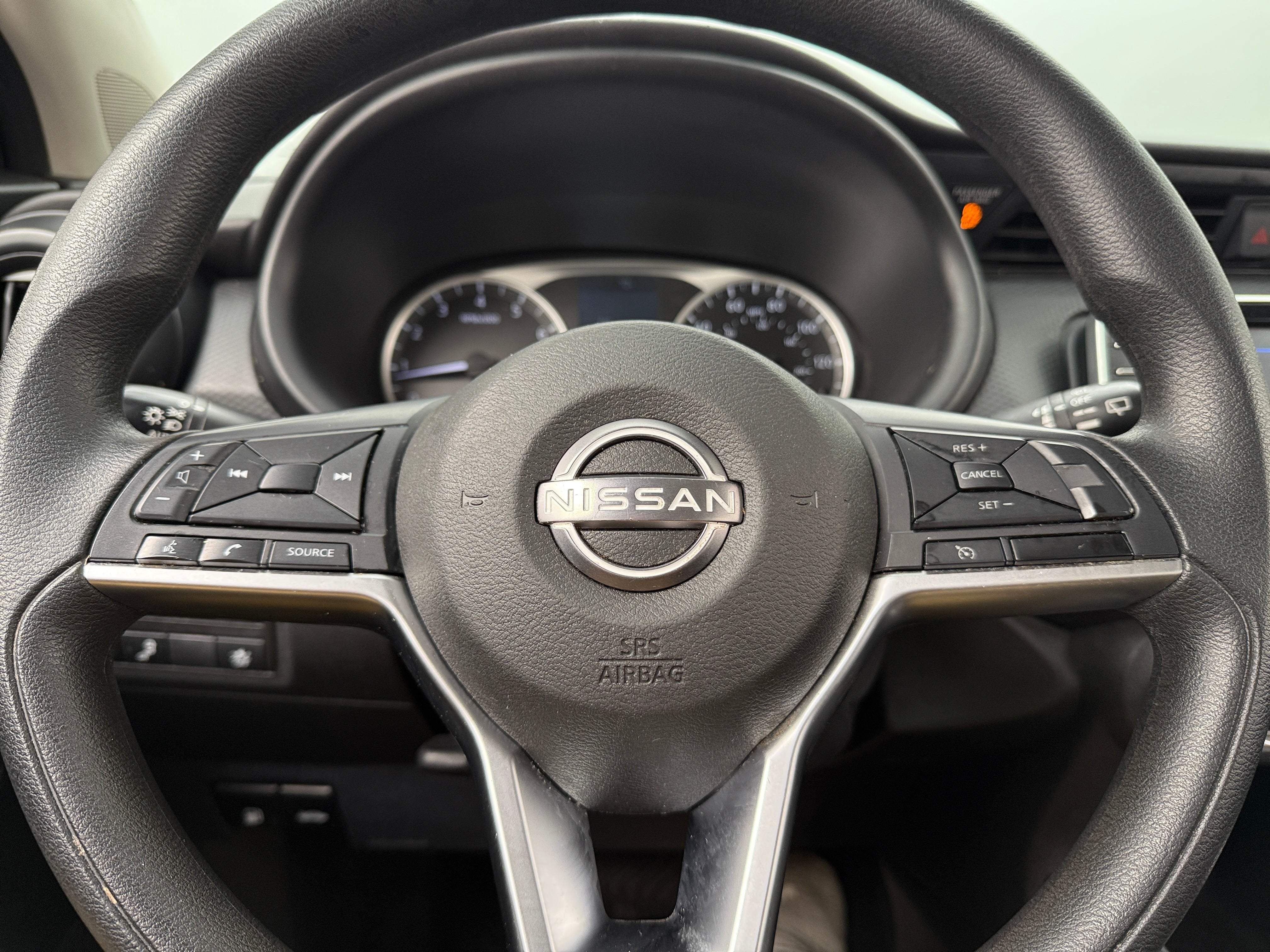 2022 Nissan Kicks S 5