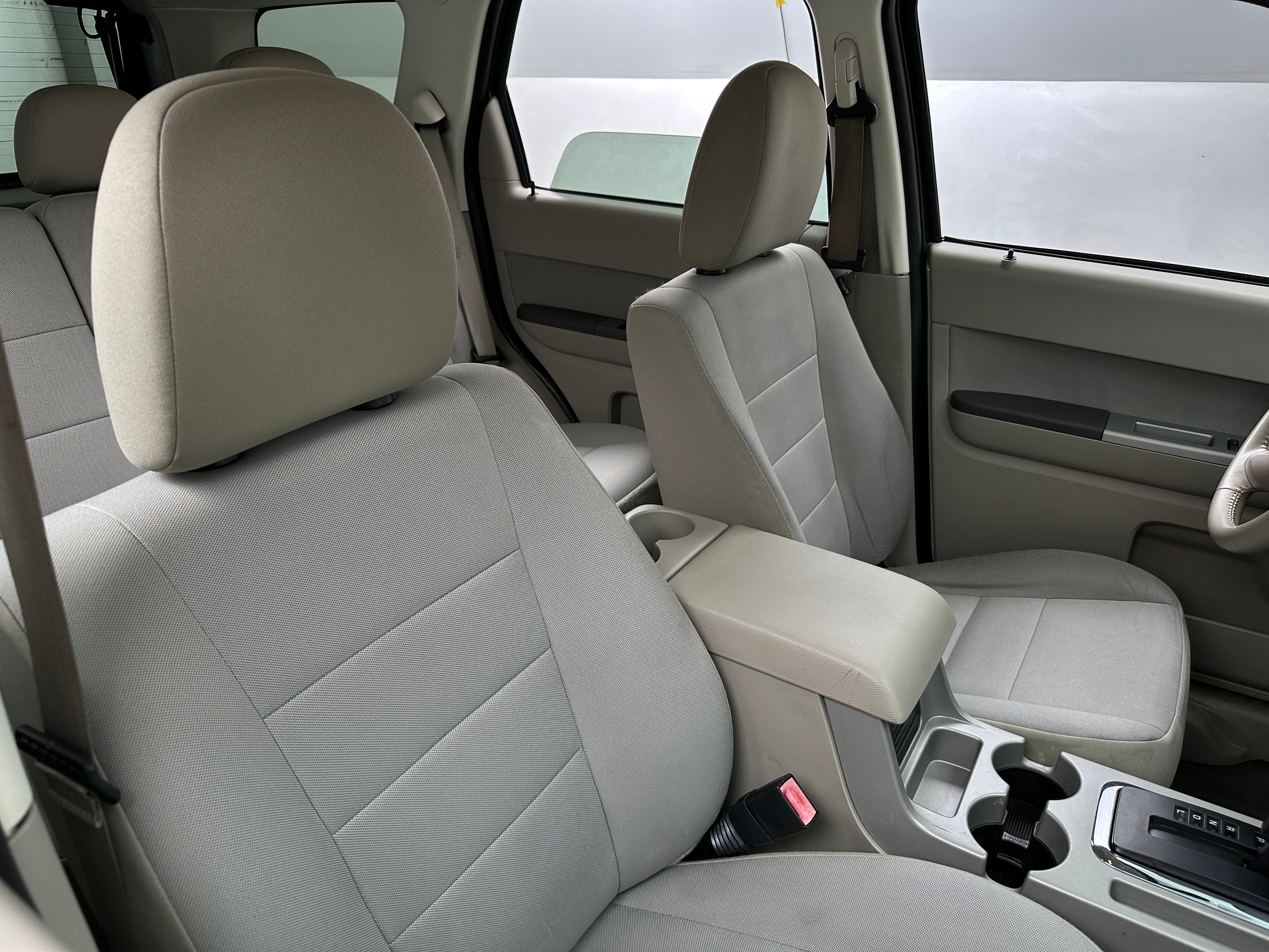 2012 Ford Escape XLT 2