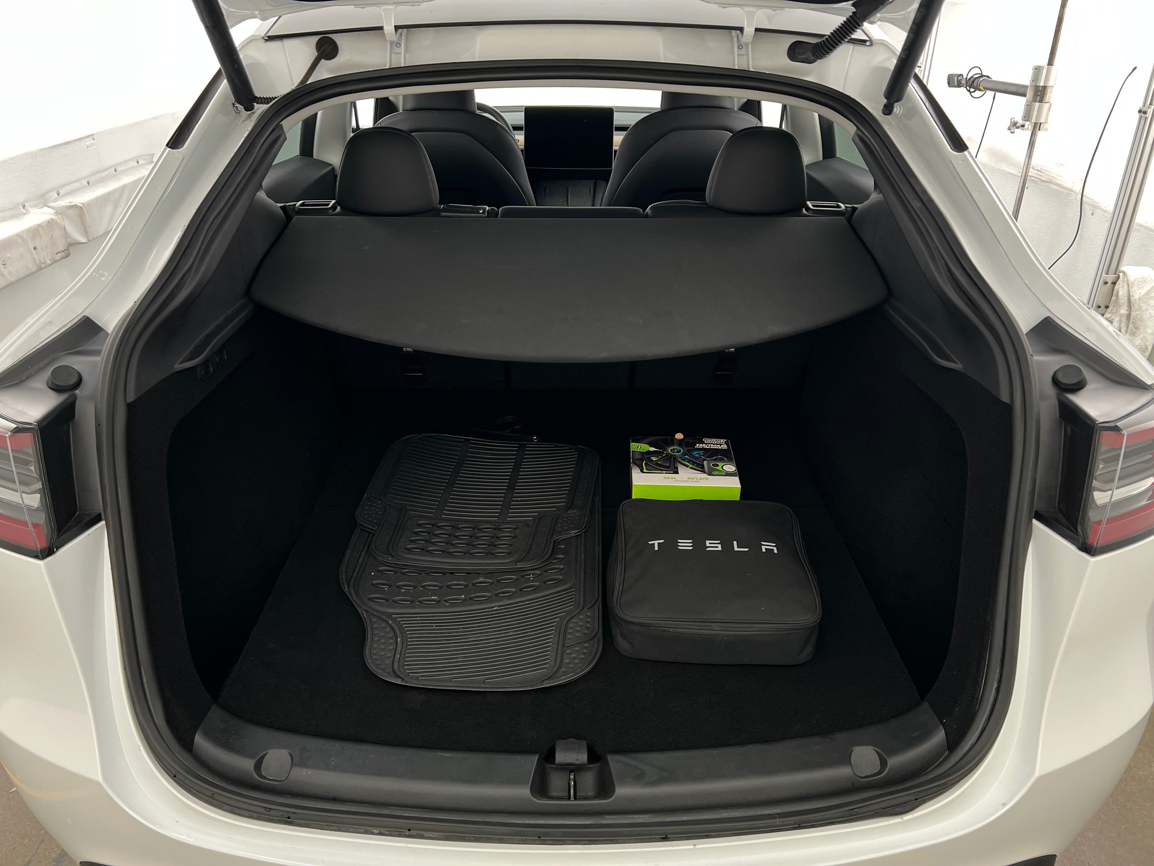 2024 Tesla Model Y Long Range 6