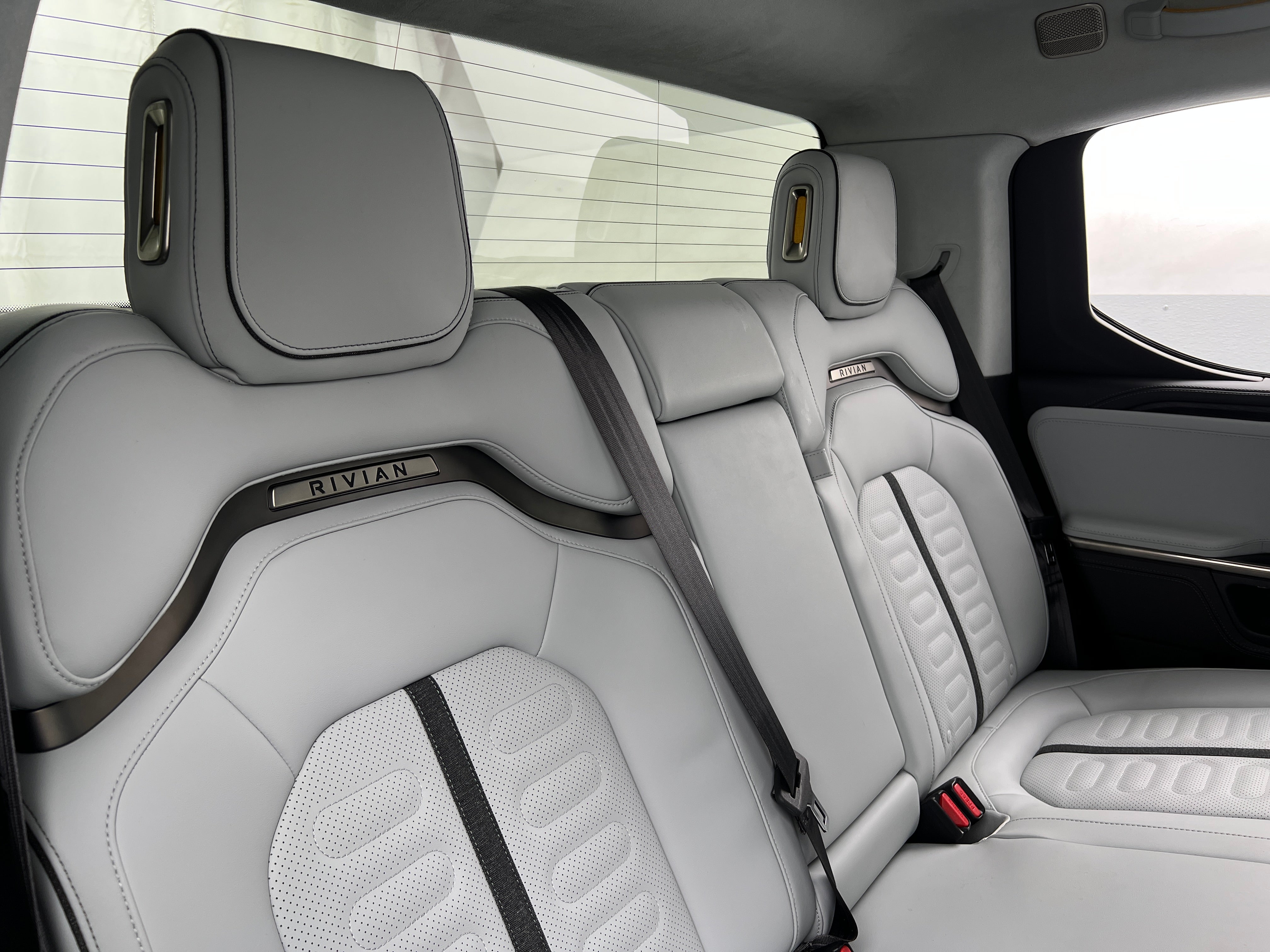 2023 Rivian R1T Adventure 5