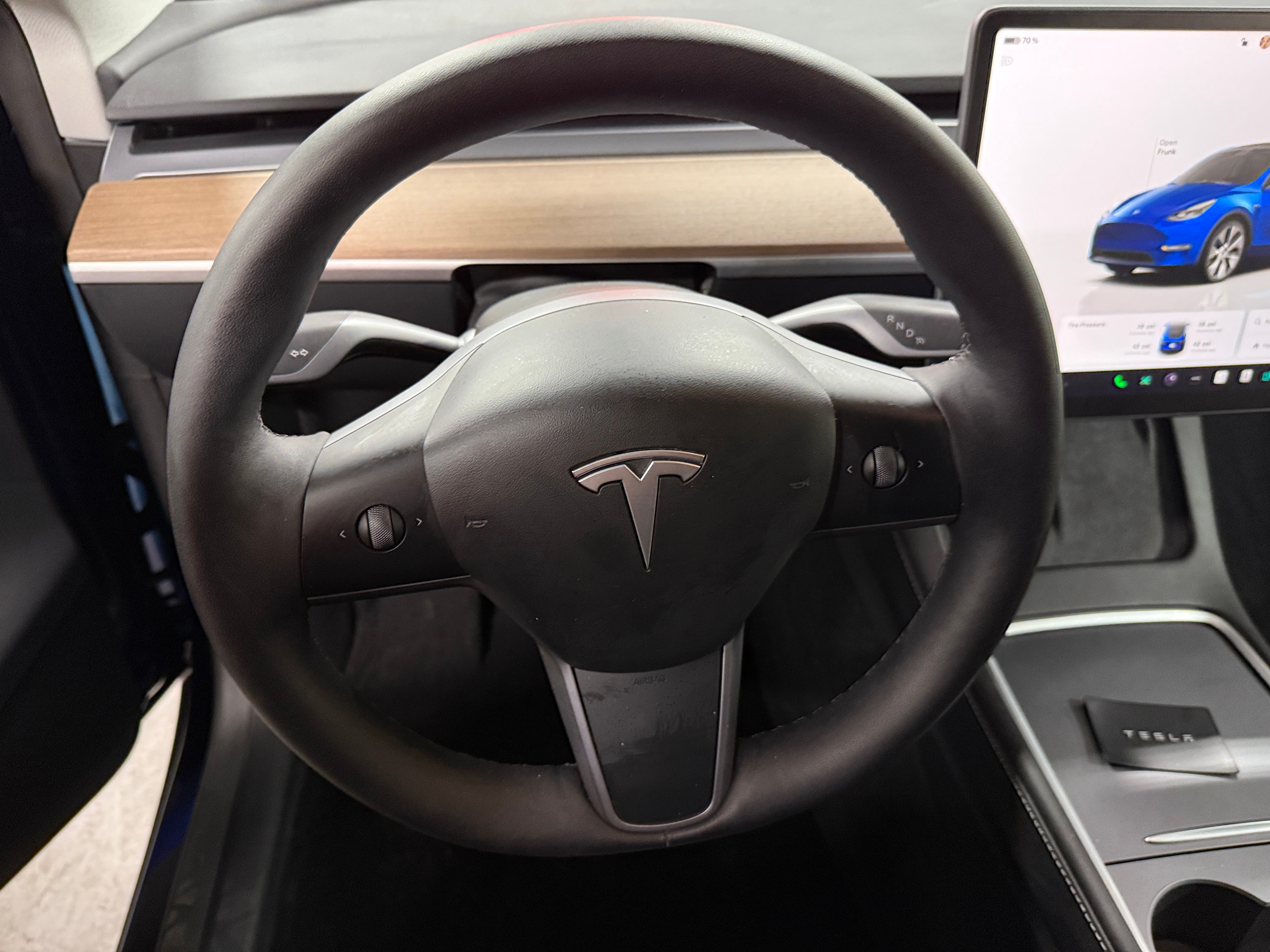 2023 Tesla Model Y Long Range 4