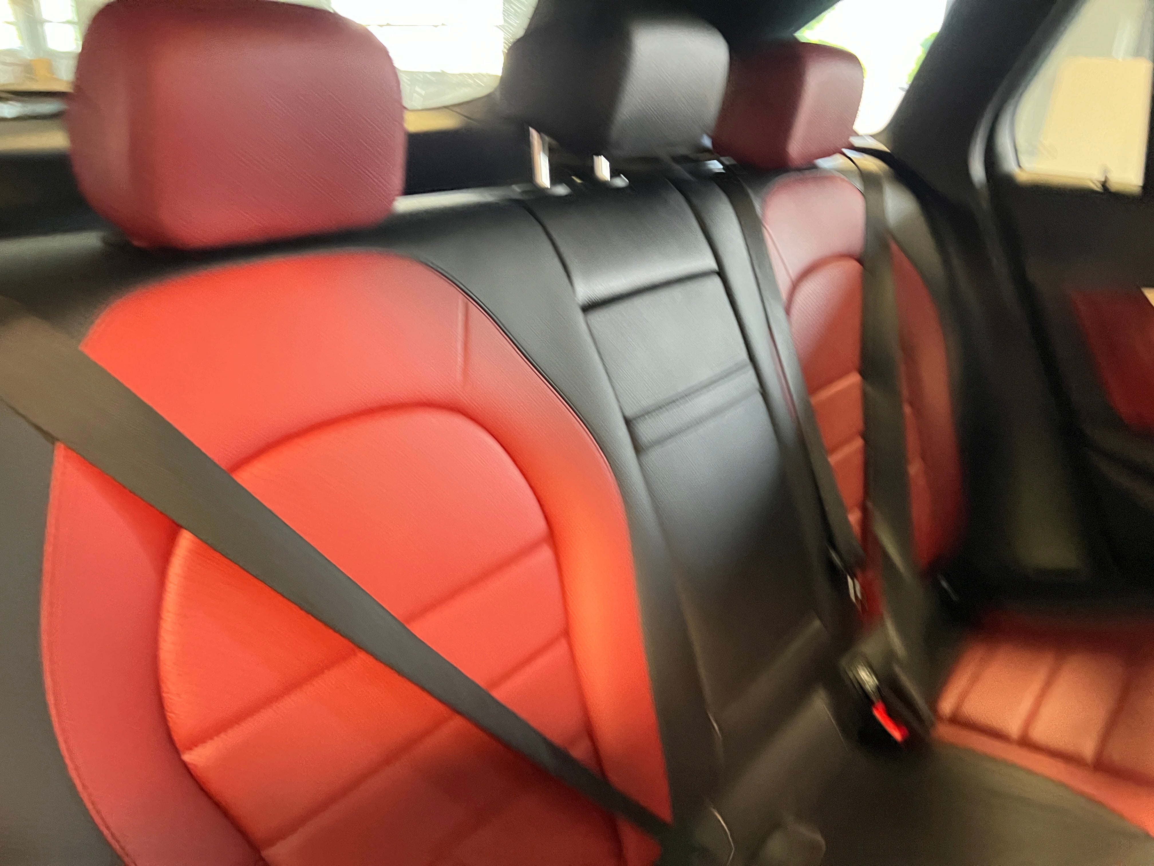 2022 Mercedes-Benz GLC 300 5