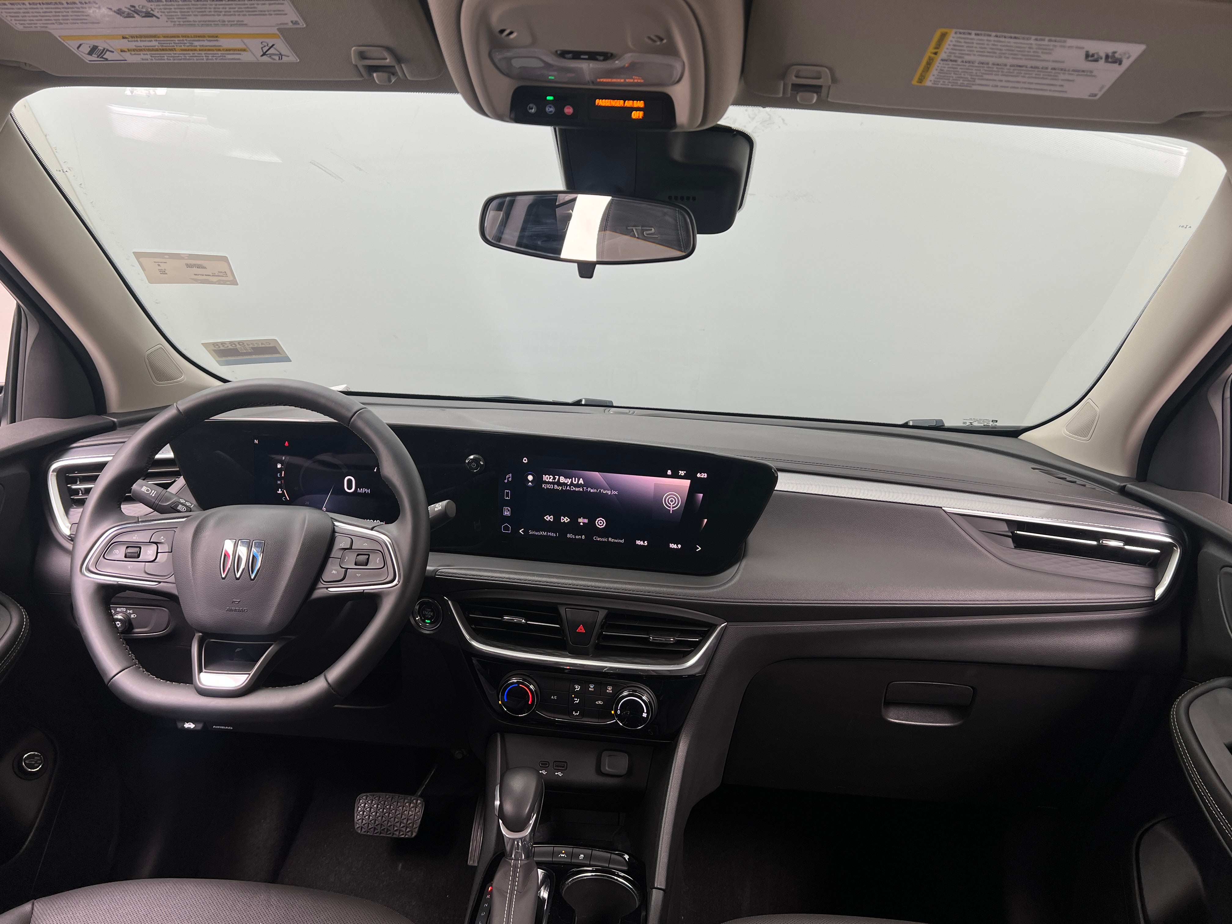 2024 Buick Encore GX Sport Touring 2