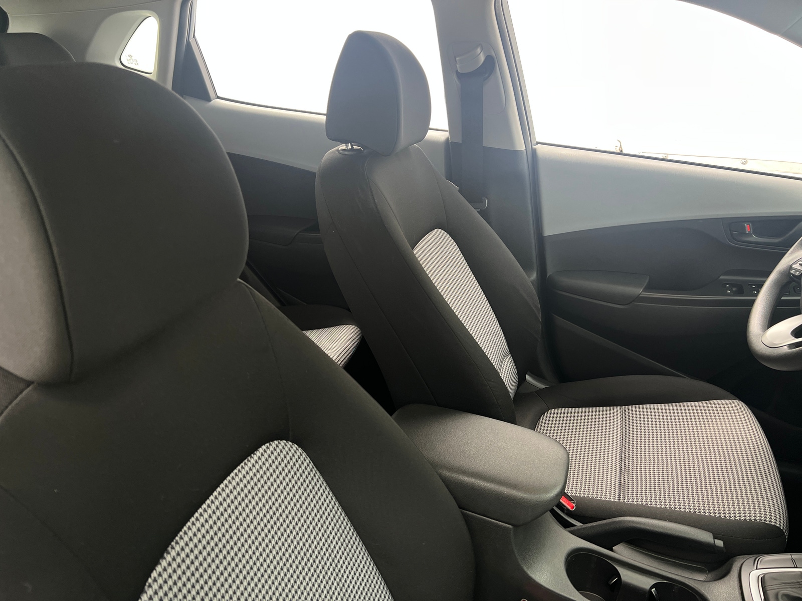 Thumbnail: 2021 Hyundai Kona - 2