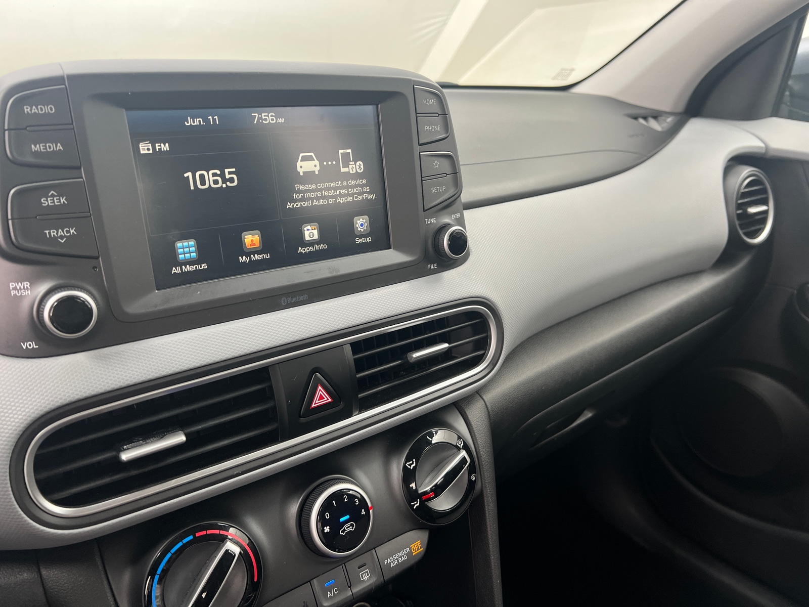Thumbnail: 2021 Hyundai Kona - 4