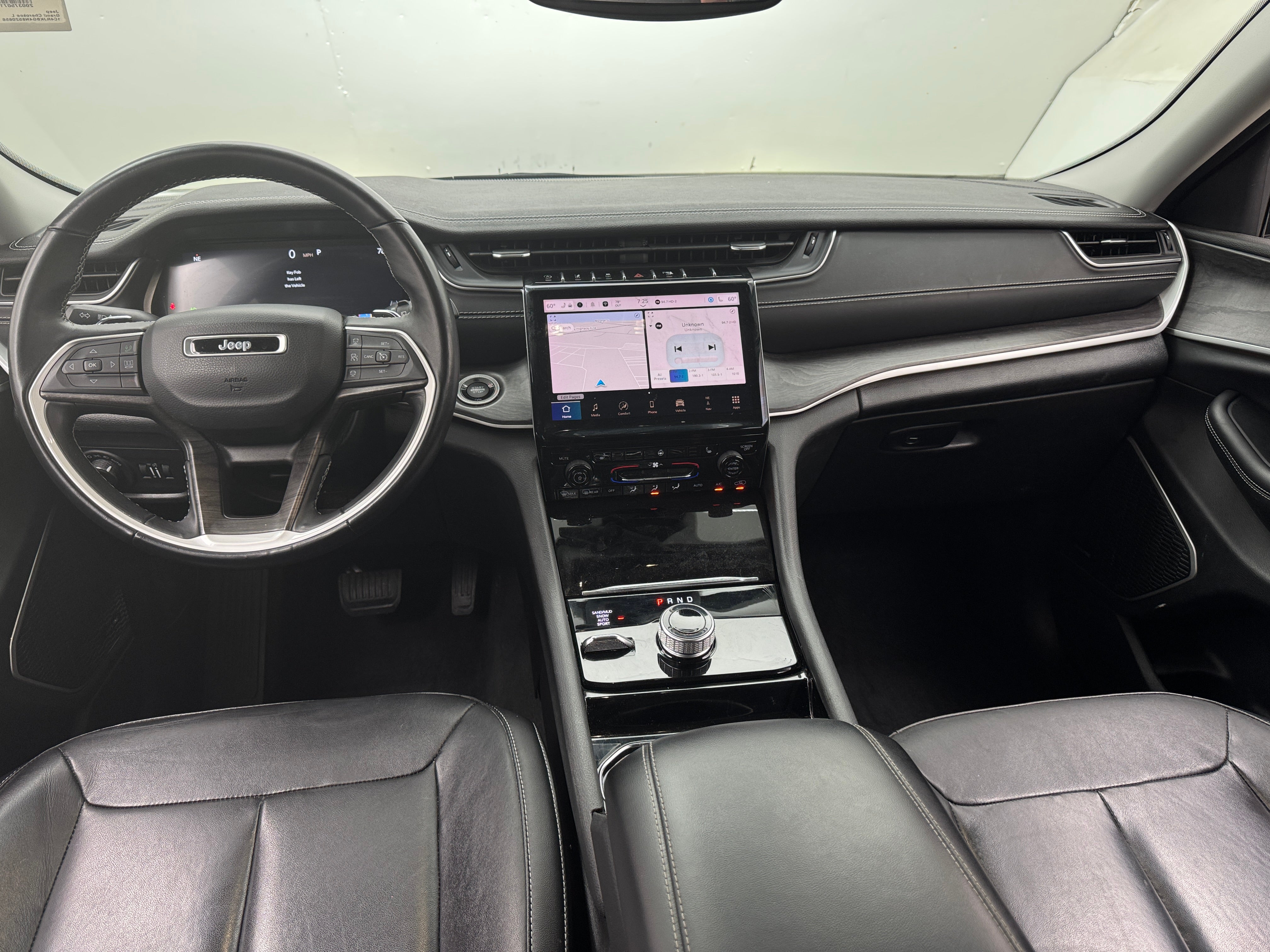 2022 Jeep Grand Cherokee L Limited Edition 2