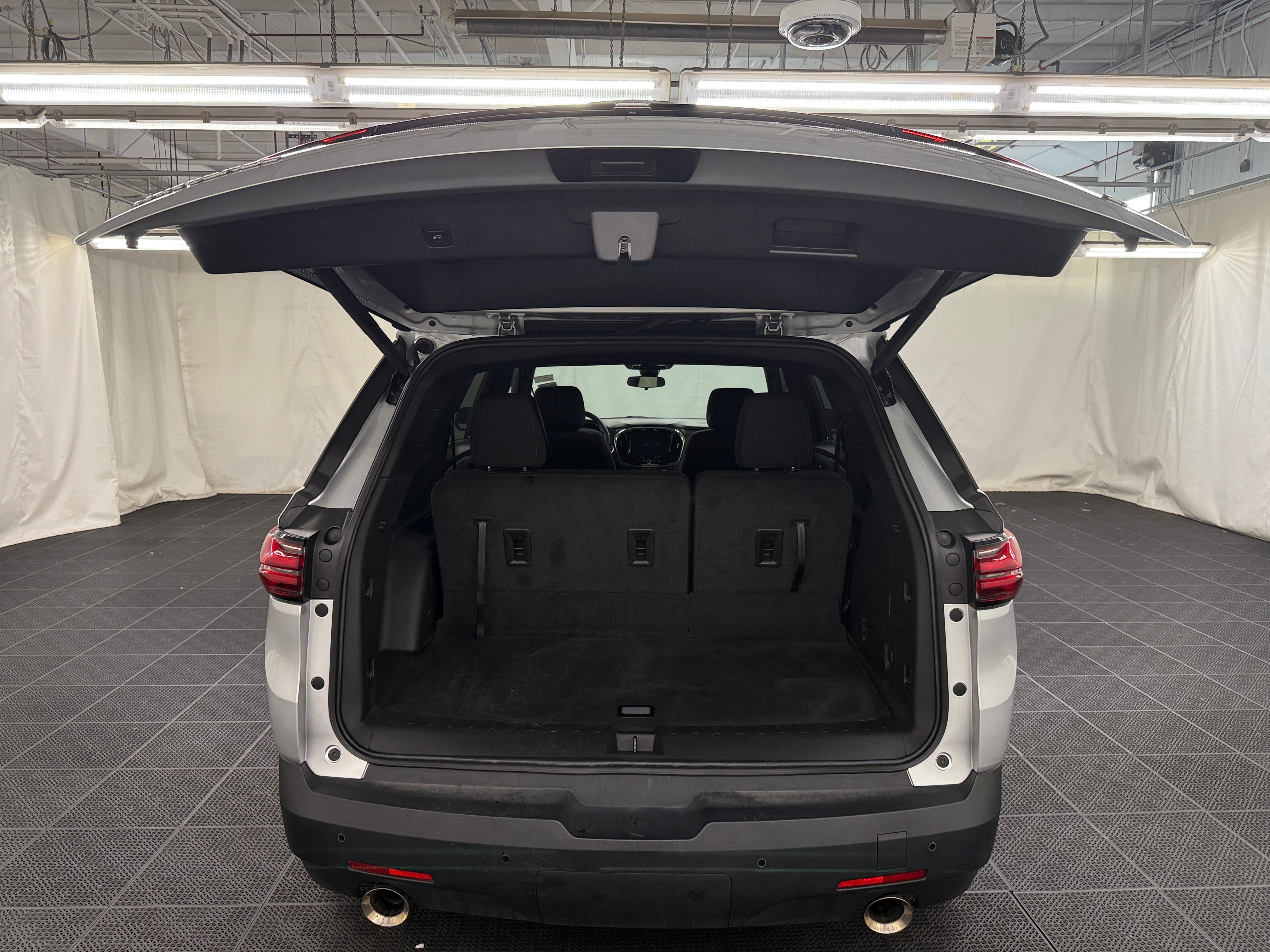 2022 Chevrolet Traverse LT 7