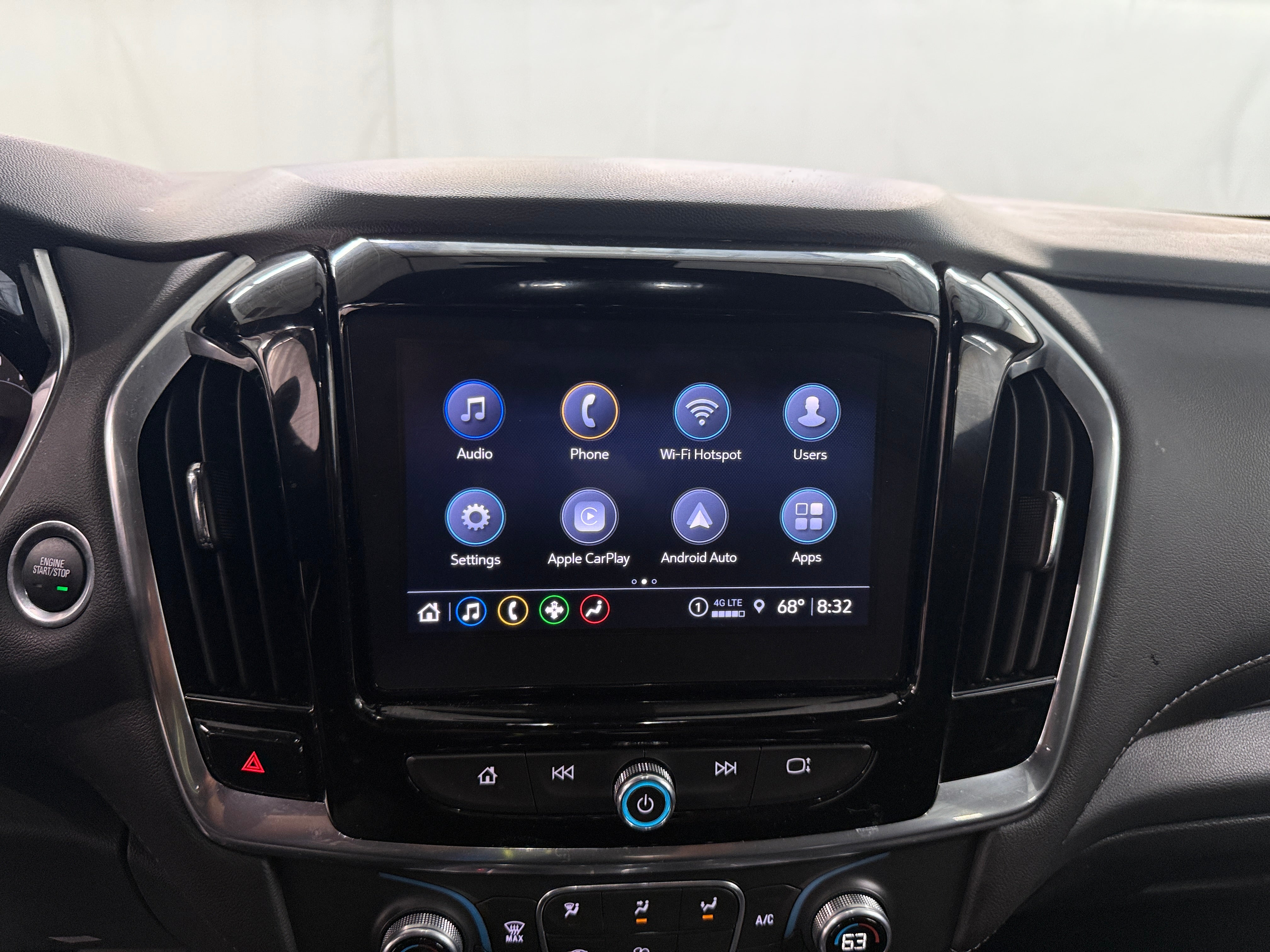 2022 Chevrolet Traverse LT 4