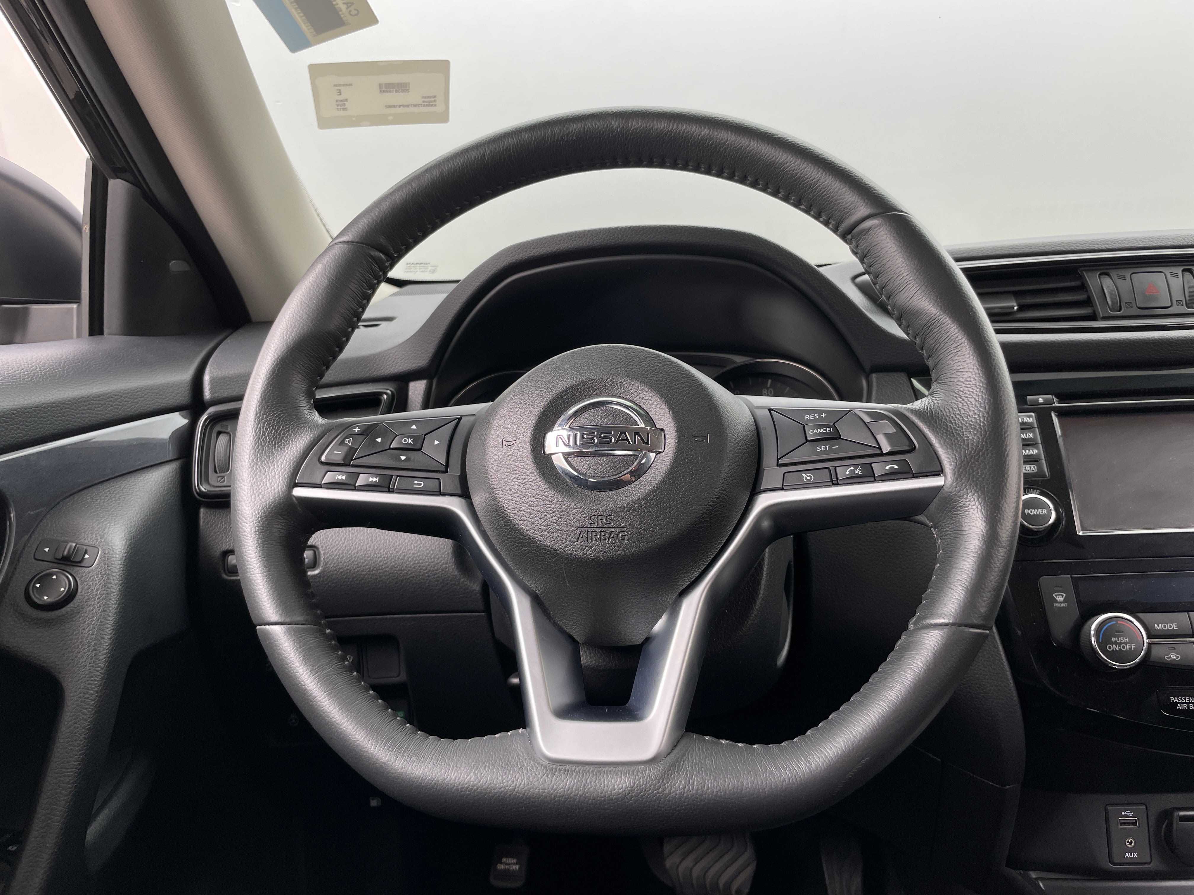 2017 Nissan Rogue SV 5
