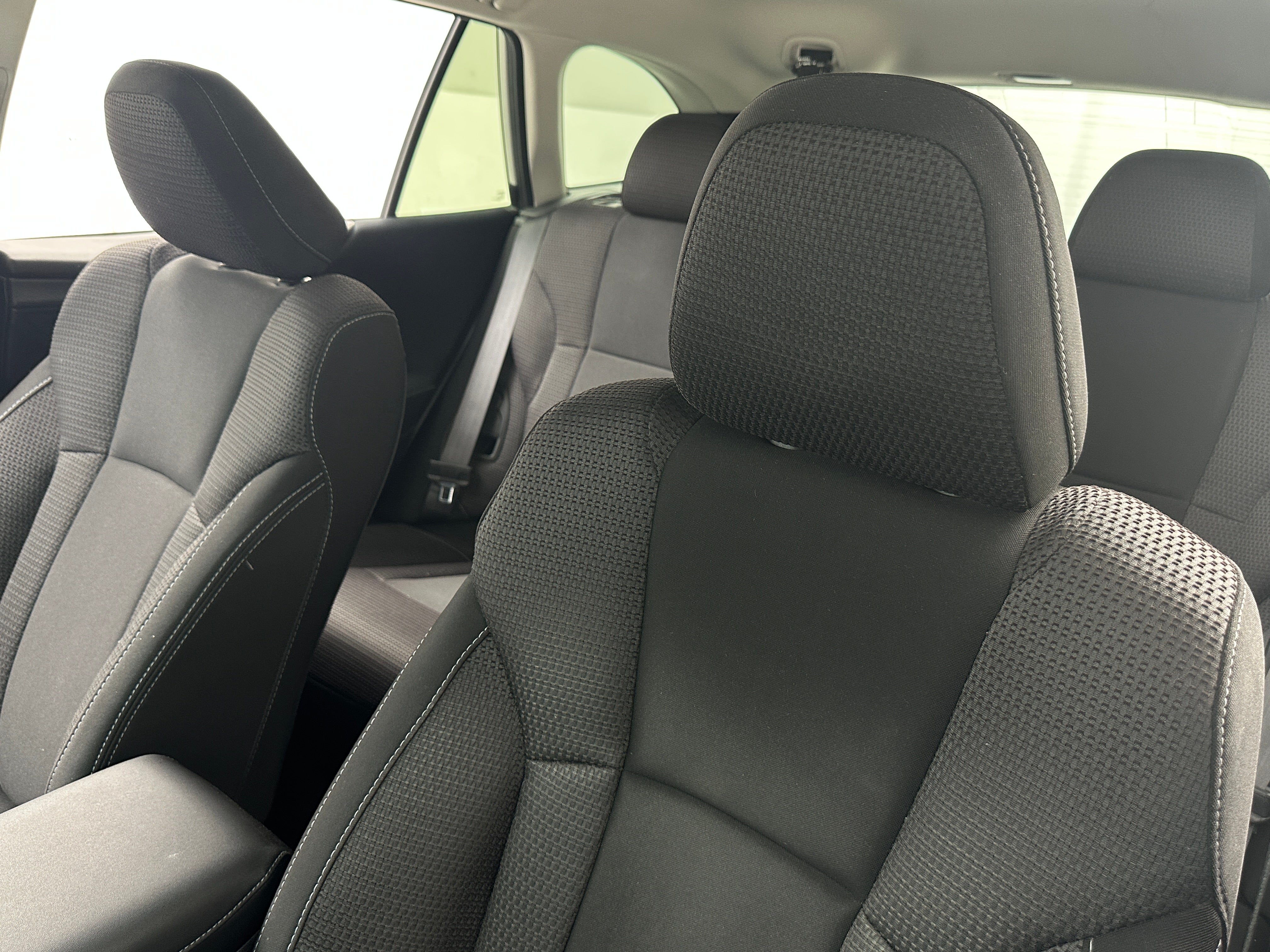 2020 Subaru Outback Premium 2