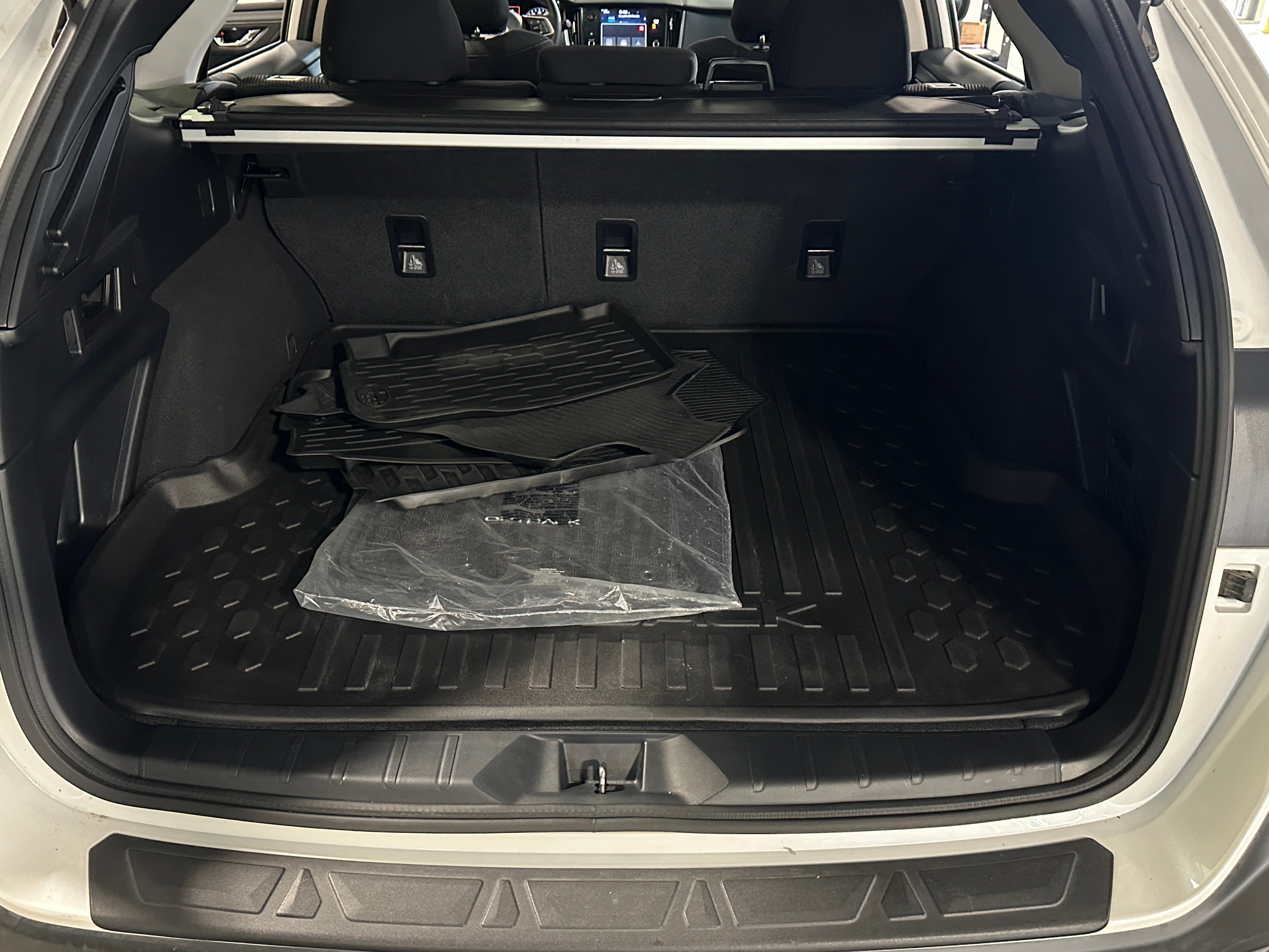 2020 Subaru Outback Premium 7