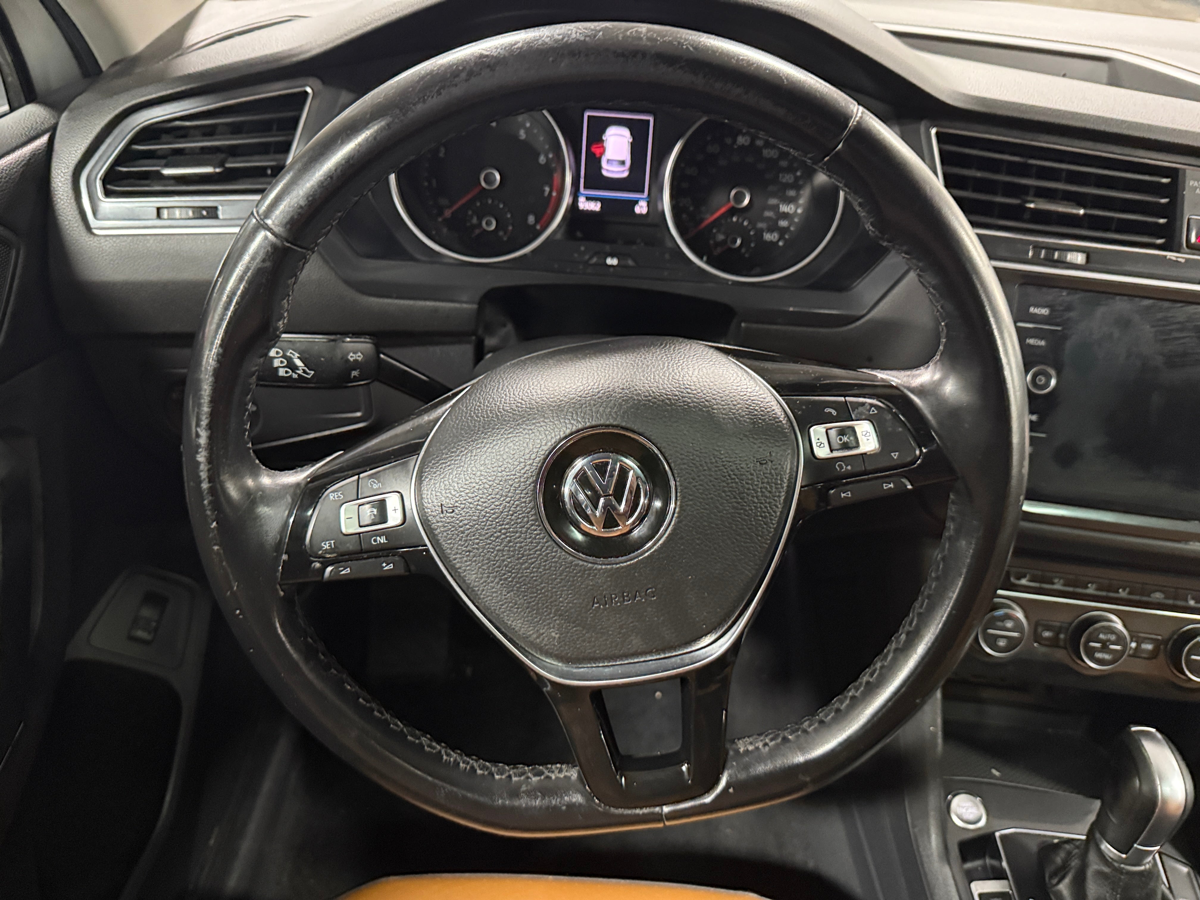 2018 Volkswagen Tiguan SEL 4