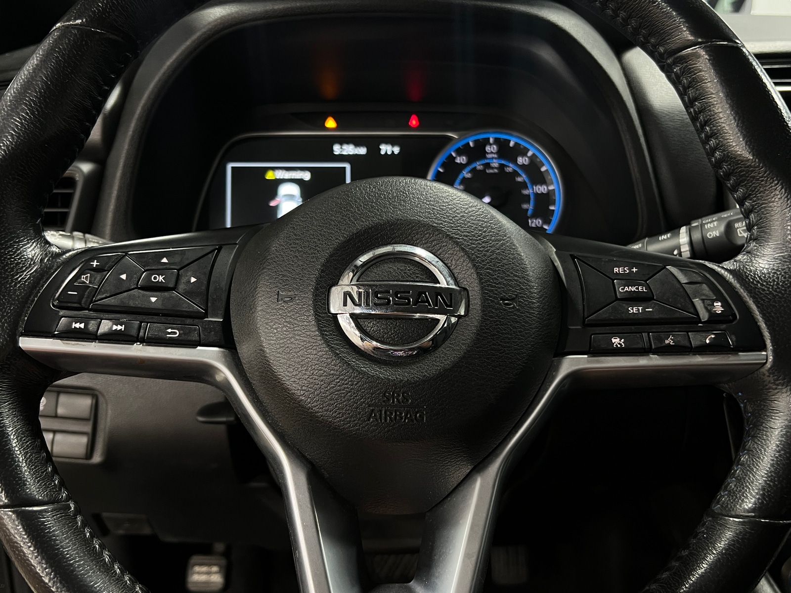 Thumbnail: 2019 Nissan Leaf - 5