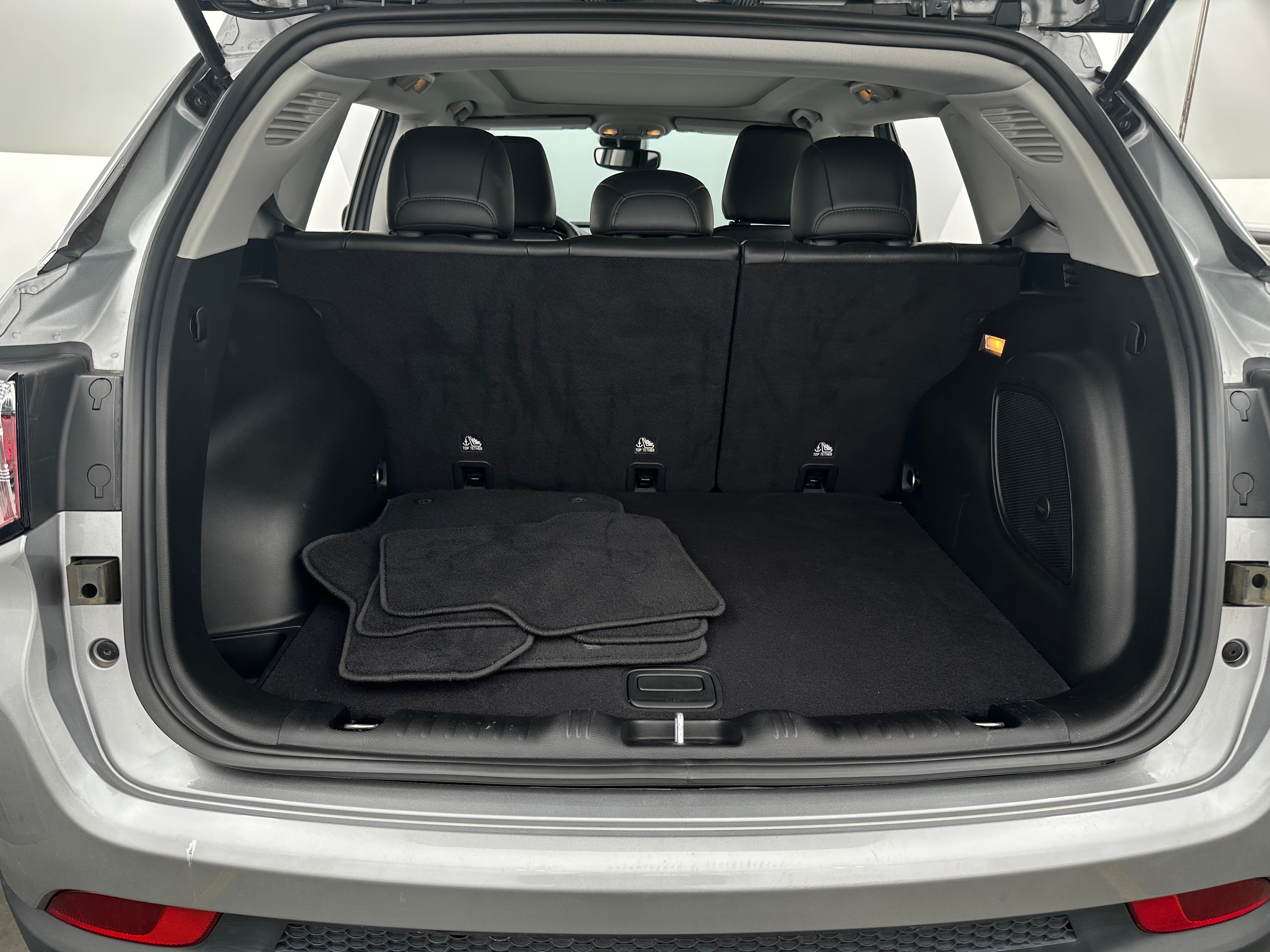 2022 Jeep Compass Latitude 6