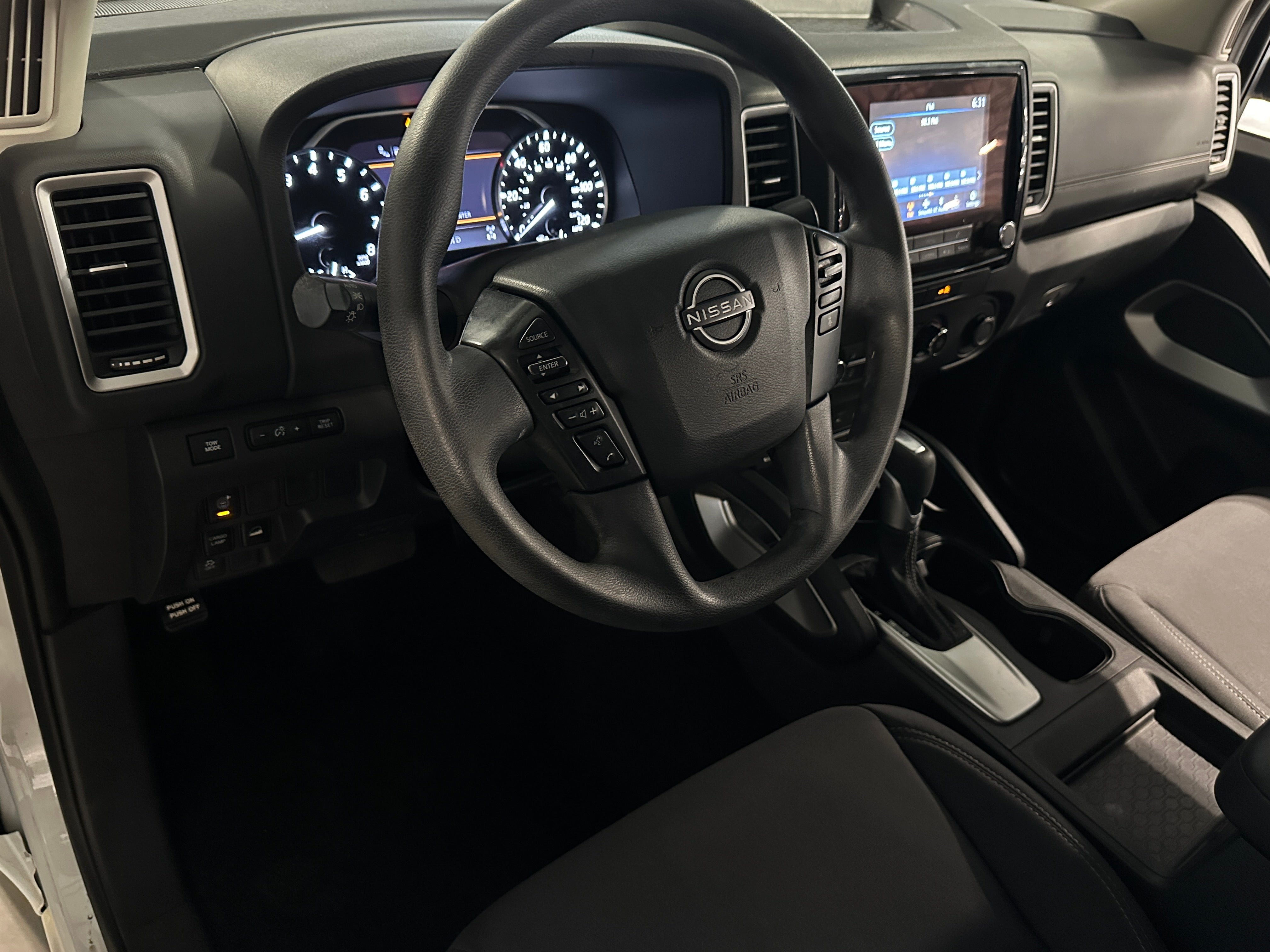 2022 Nissan Frontier SV 3