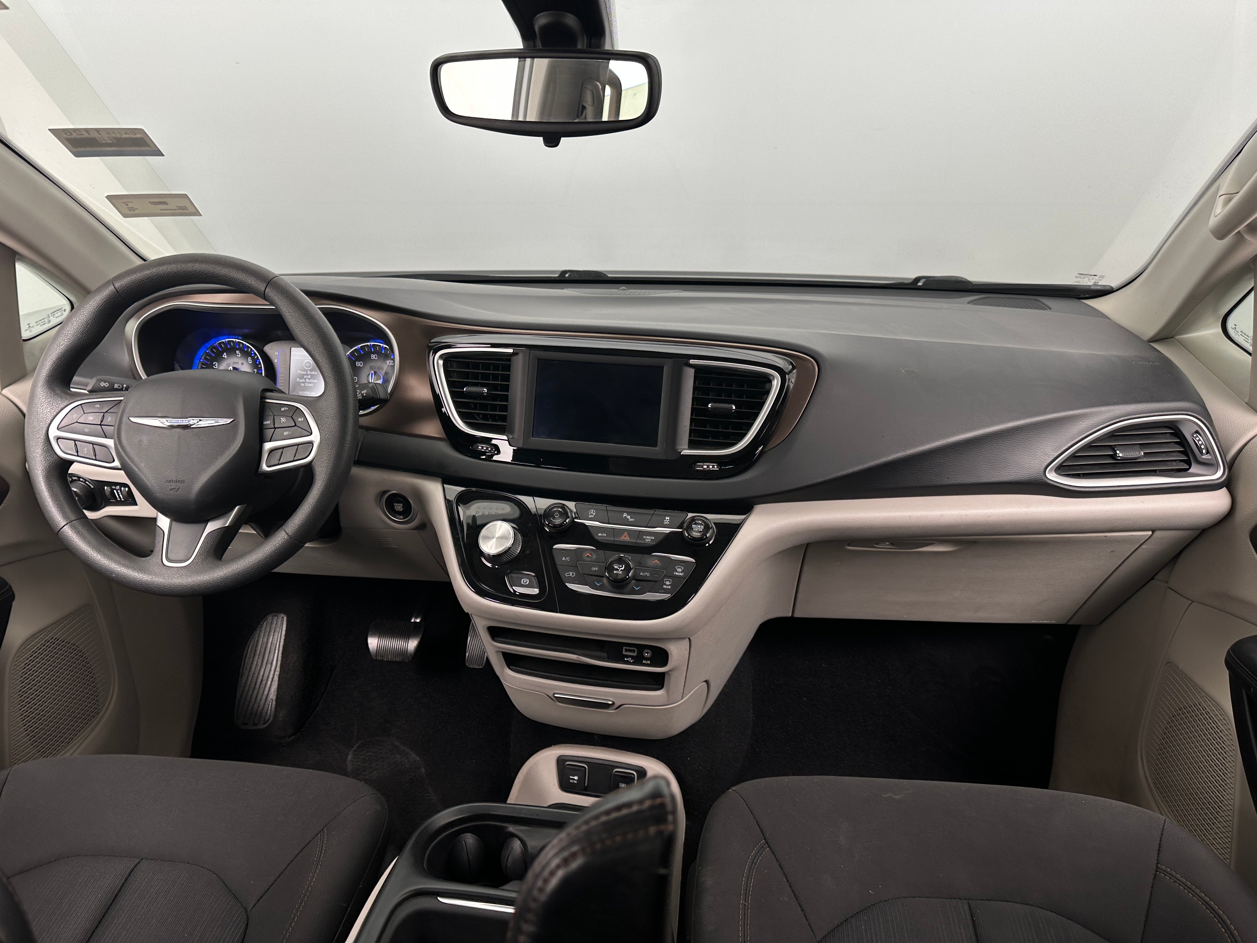 2018 Chrysler Pacifica Touring Plus 3
