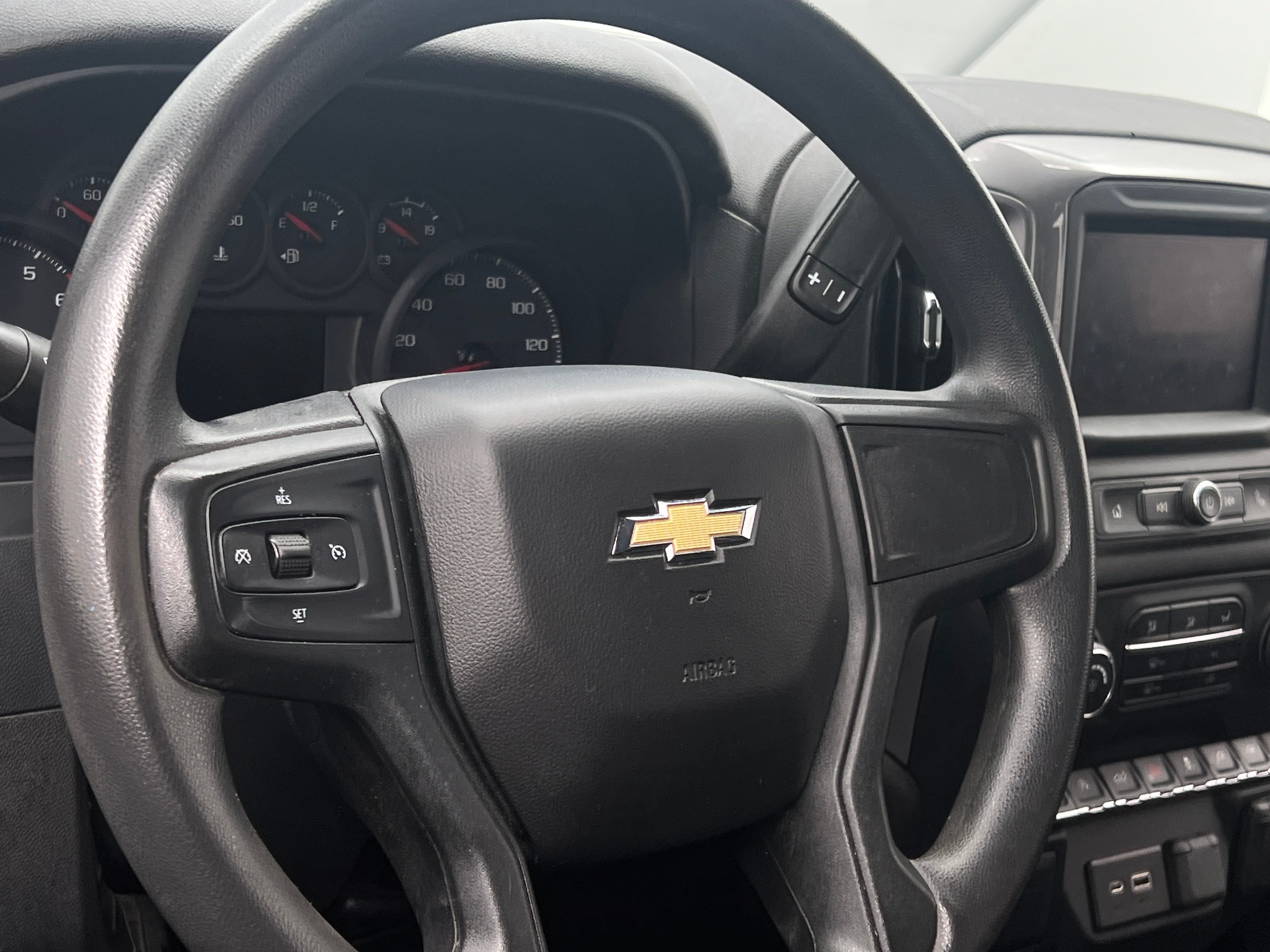2022 Chevrolet Silverado 1500 Custom 5