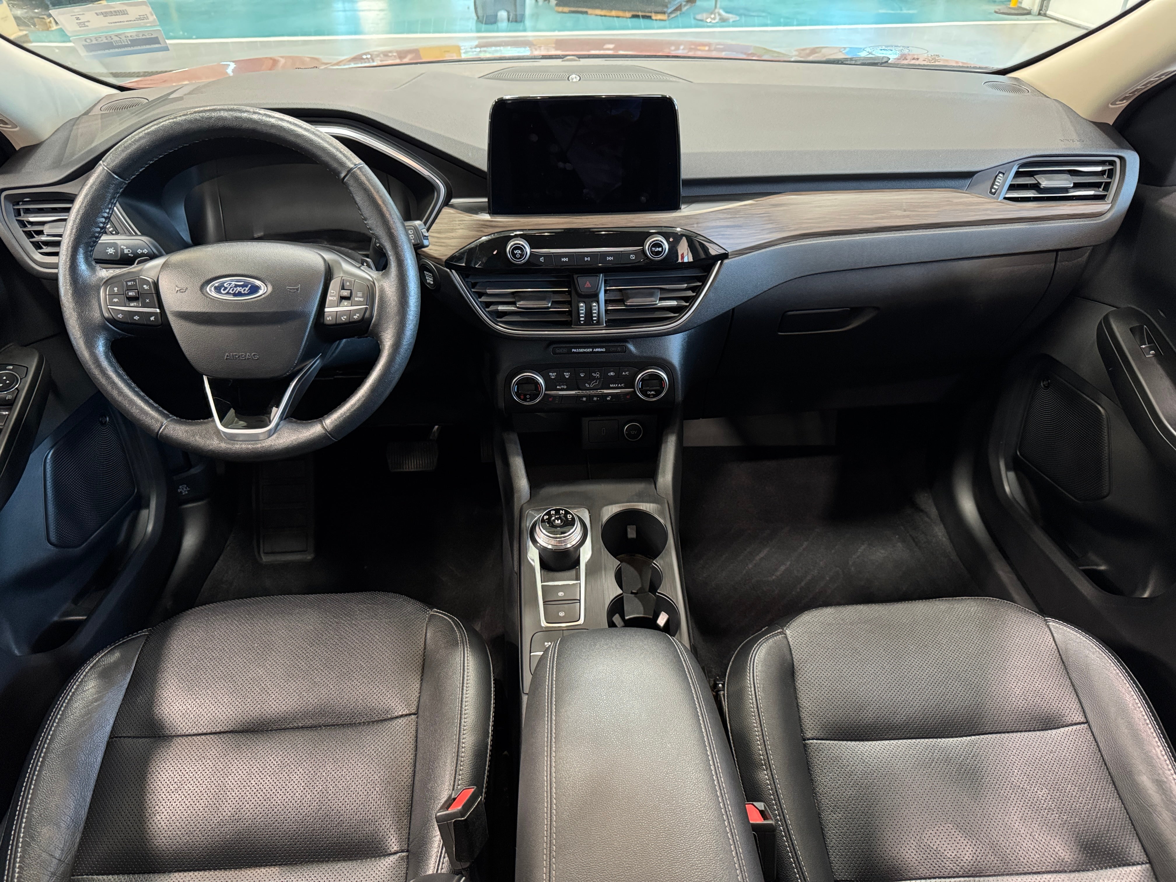 2020 Ford Escape Titanium 2