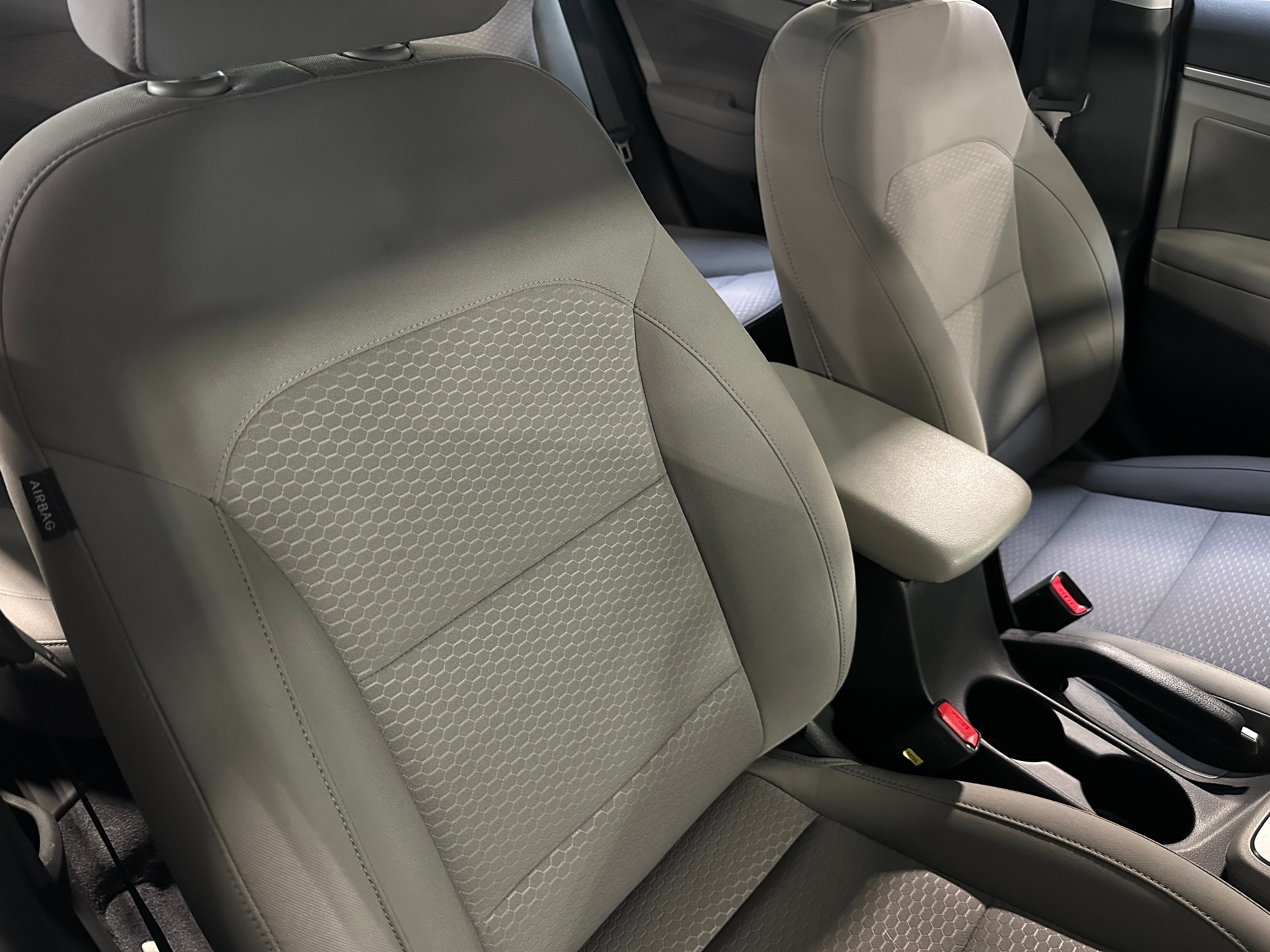 2020 Hyundai Elantra SEL 2