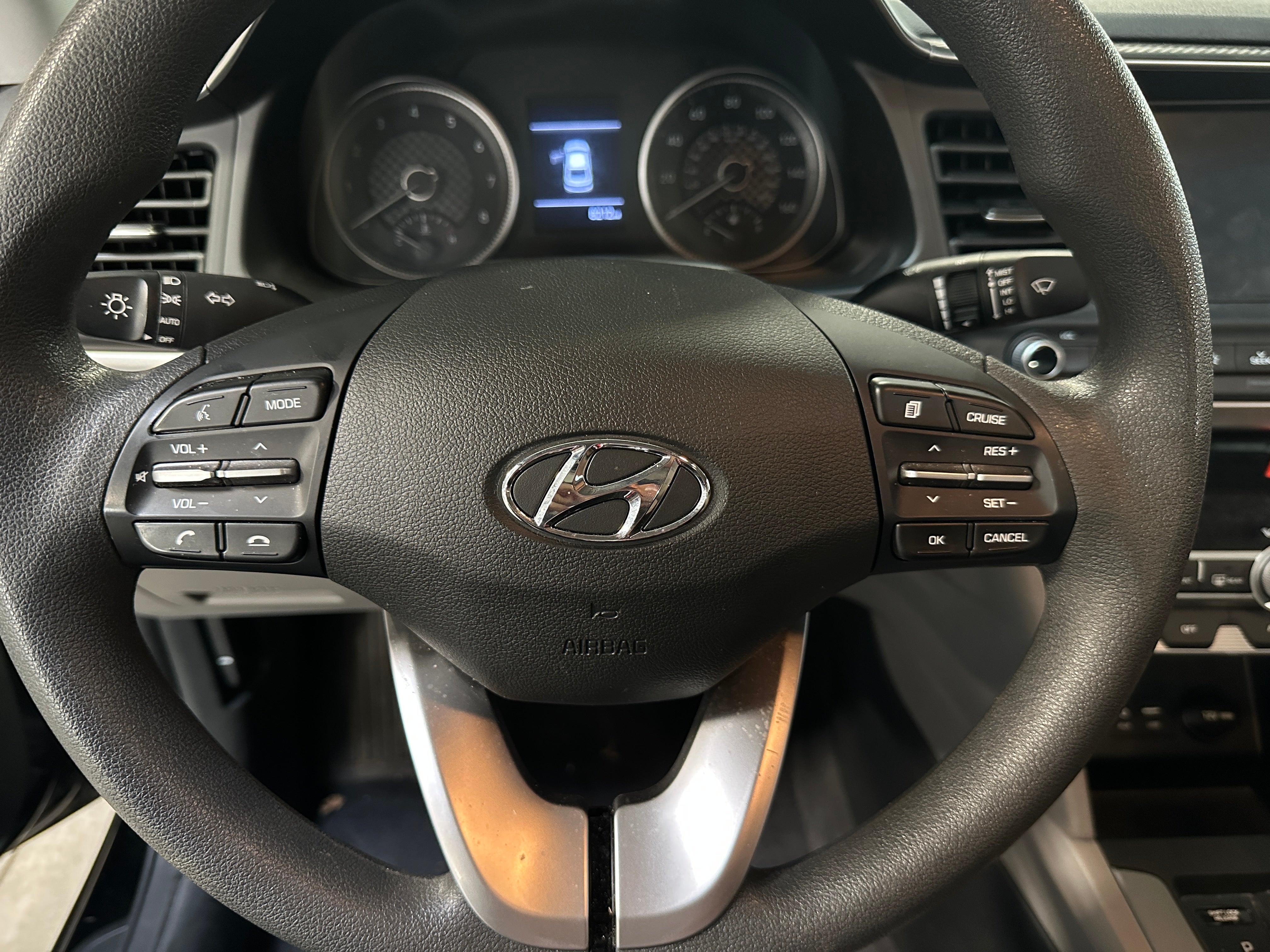 2020 Hyundai Elantra SEL 5