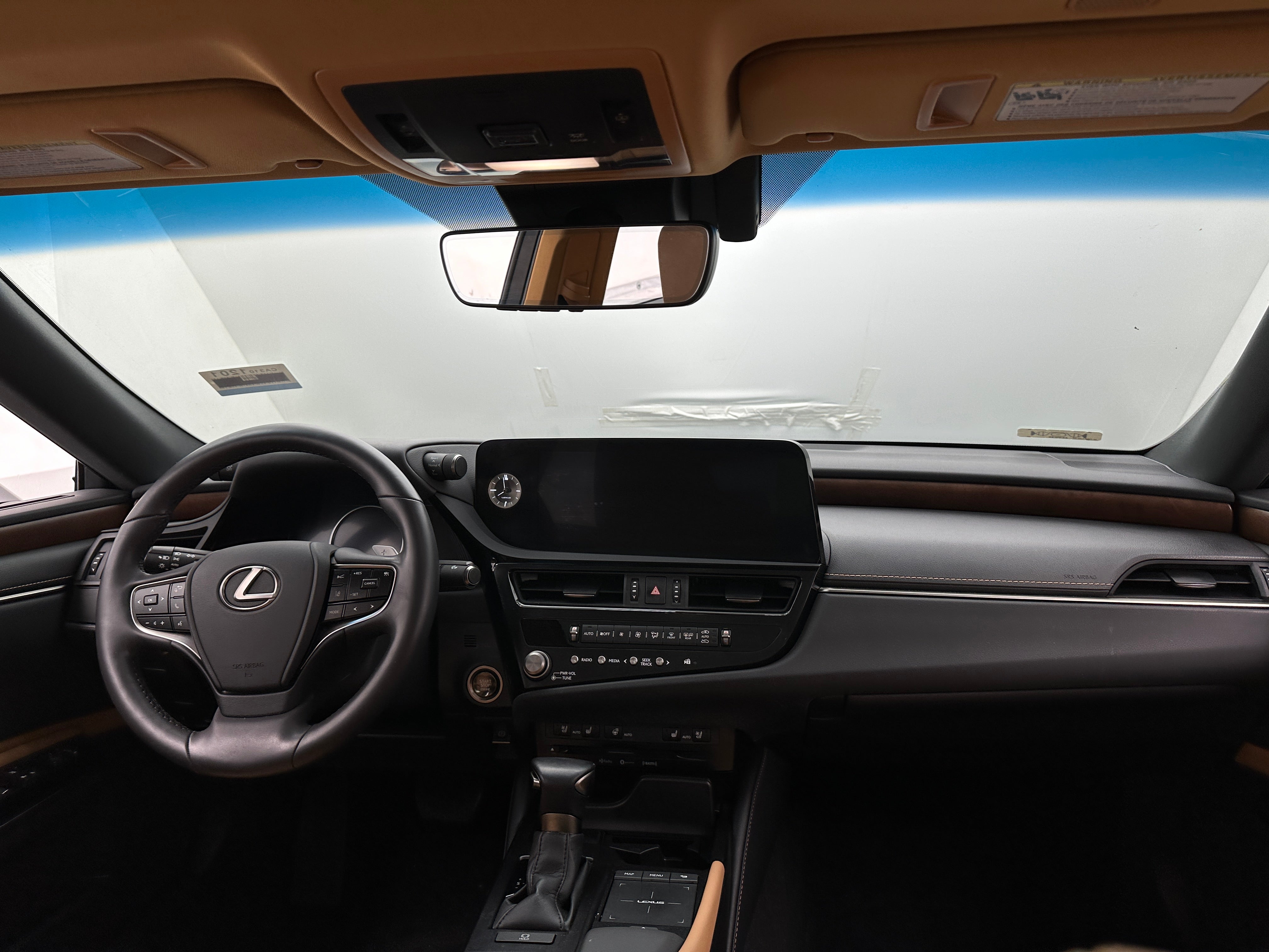 2022 Lexus ES 350 2