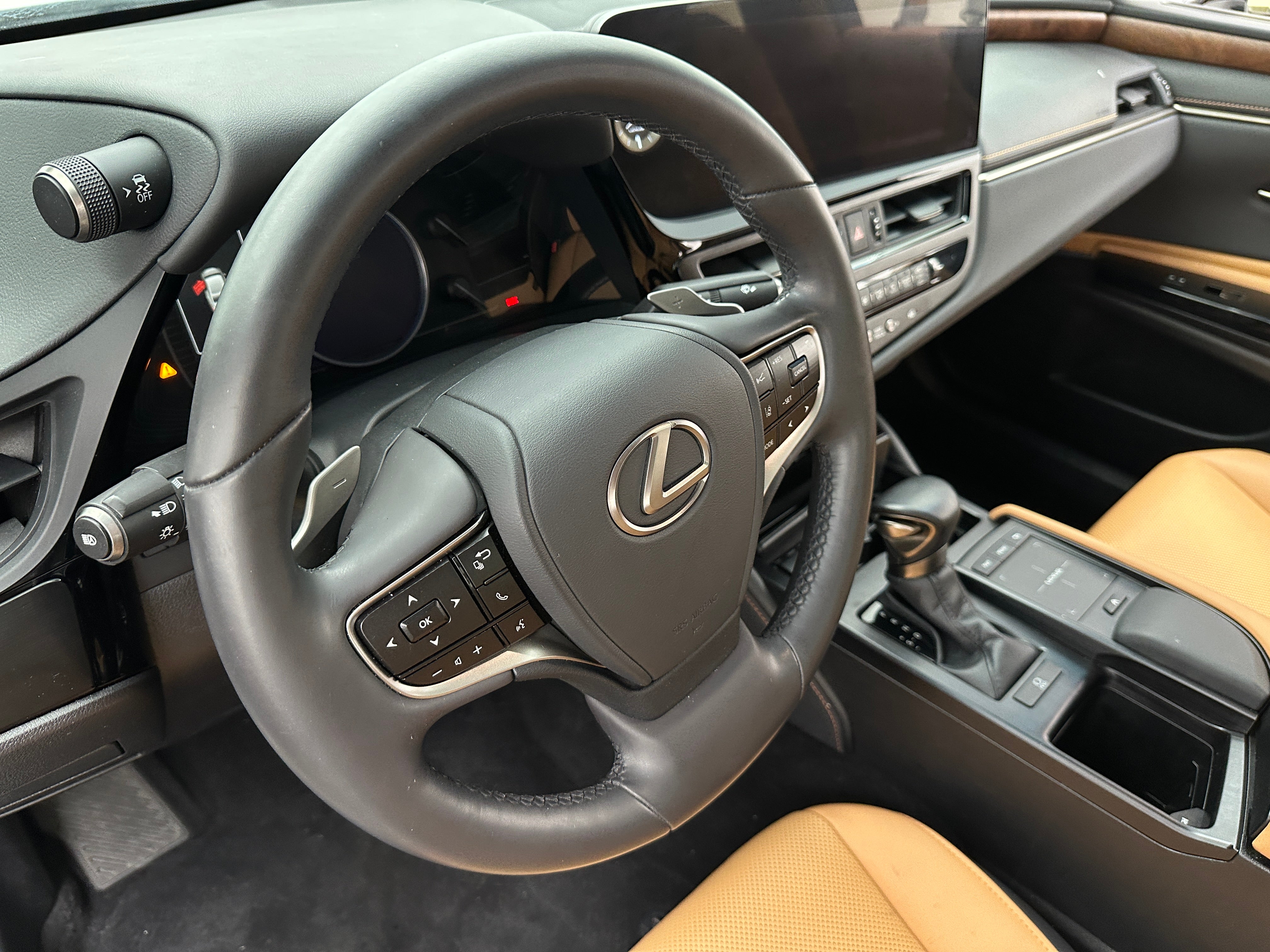 2022 Lexus ES 350 4