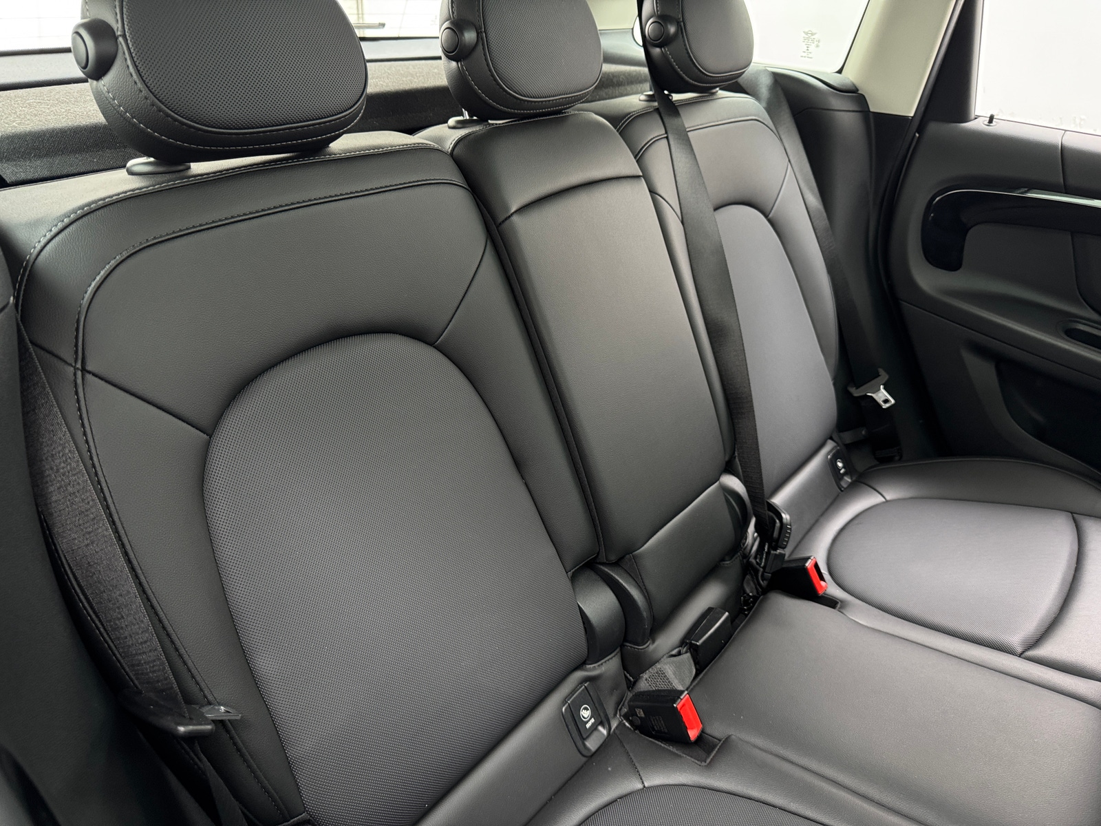 Thumbnail: 2019 MINI Cooper Countryman - 5
