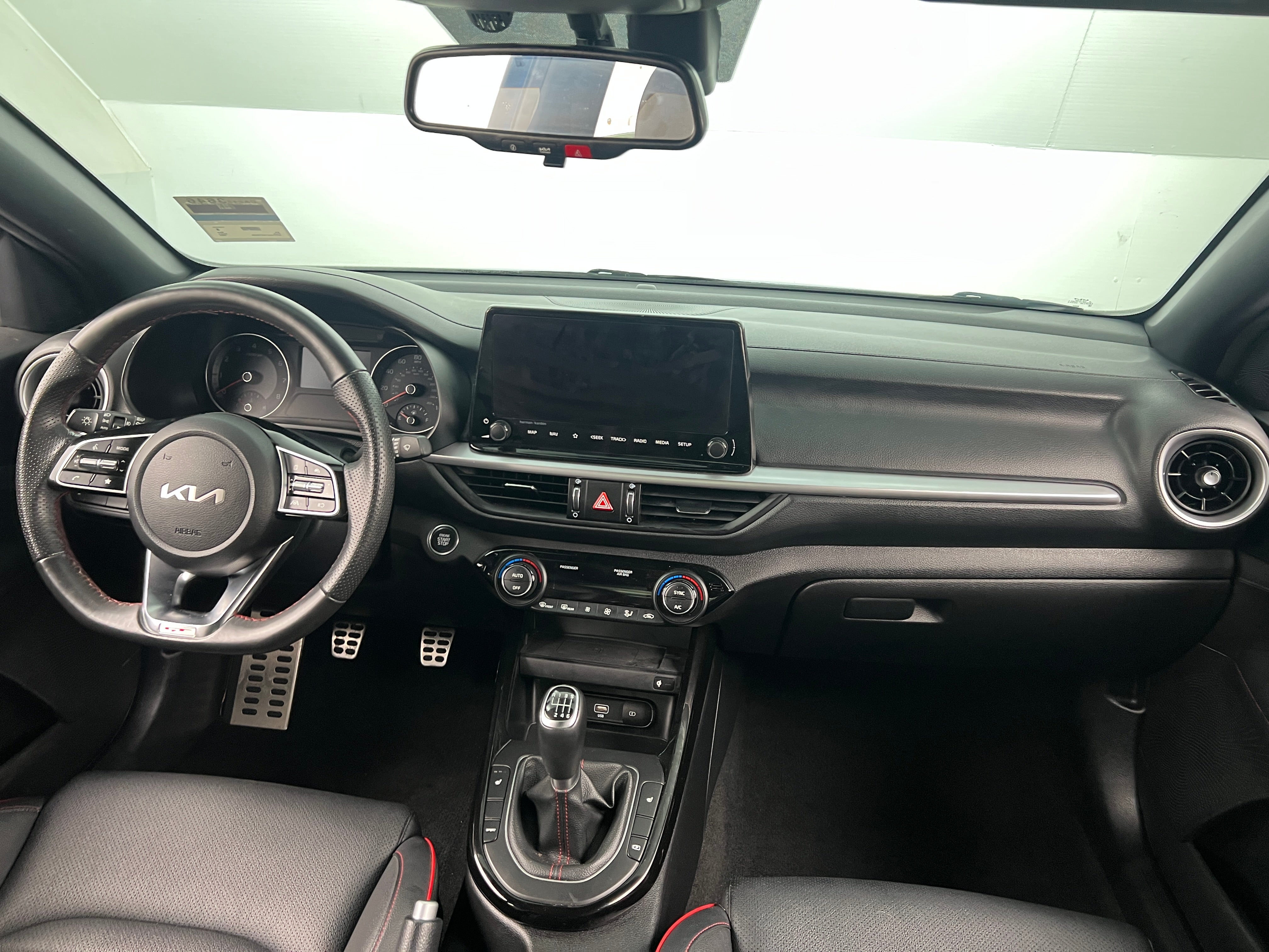 2024 Kia Forte GT 3